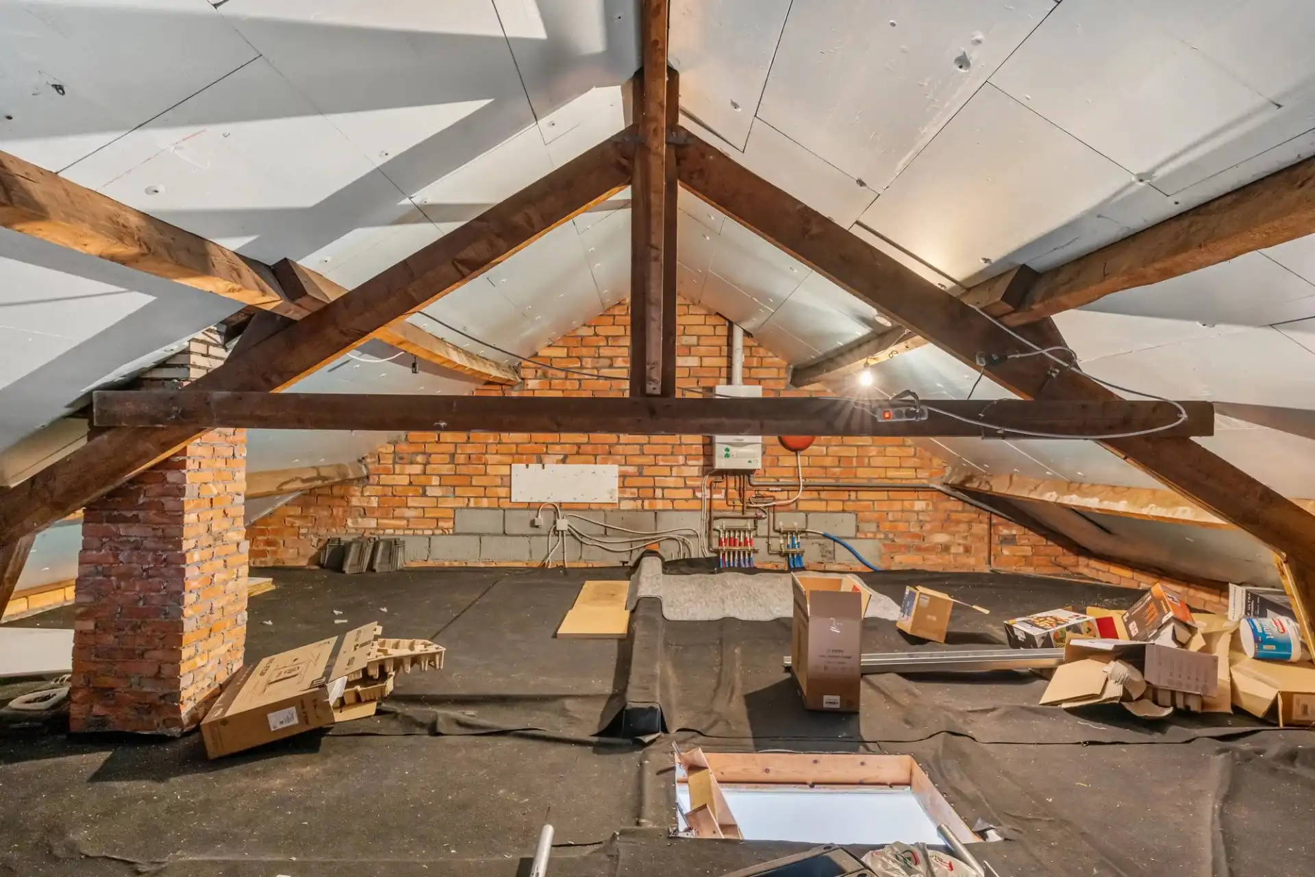 Ruim appartement met 2 slaapkamers in Koersel foto 12