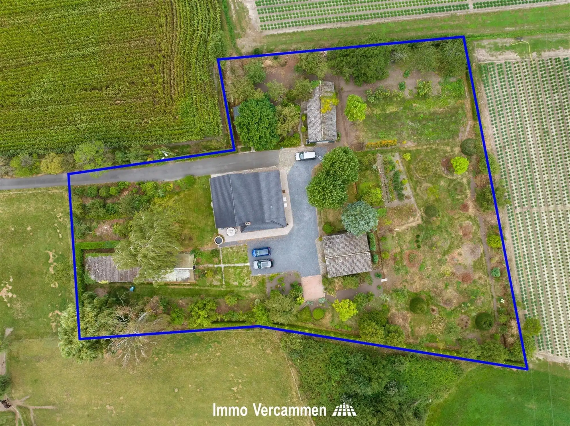 Verrassend ruime gezinswoning op een ware A-locatie te Putte foto 23