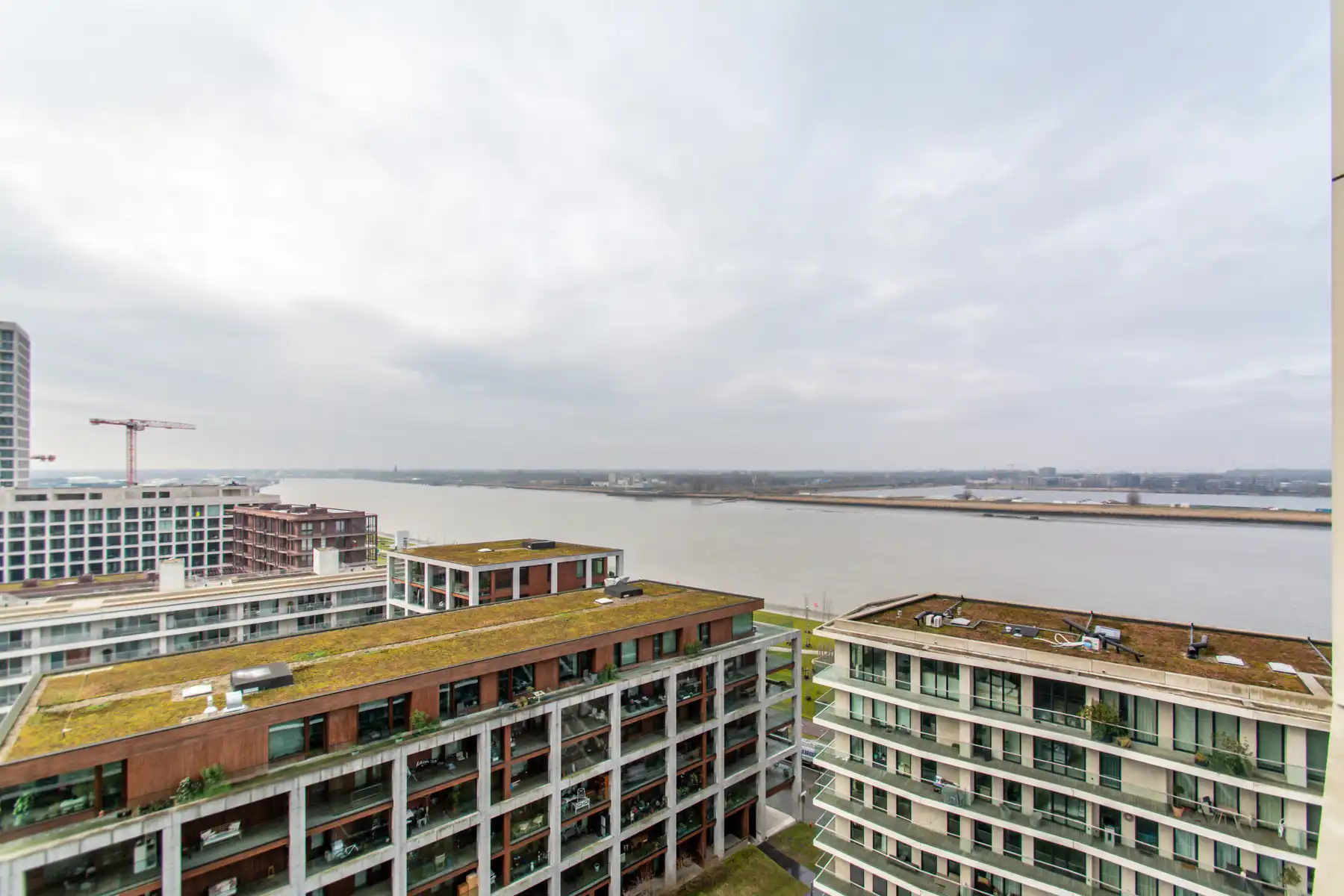 Ongemeubeld 1 slaapkamer appt. met zicht op de Schelde foto 9