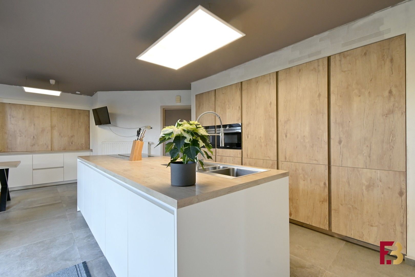 Ruim wonen met zicht op de natuur foto 7