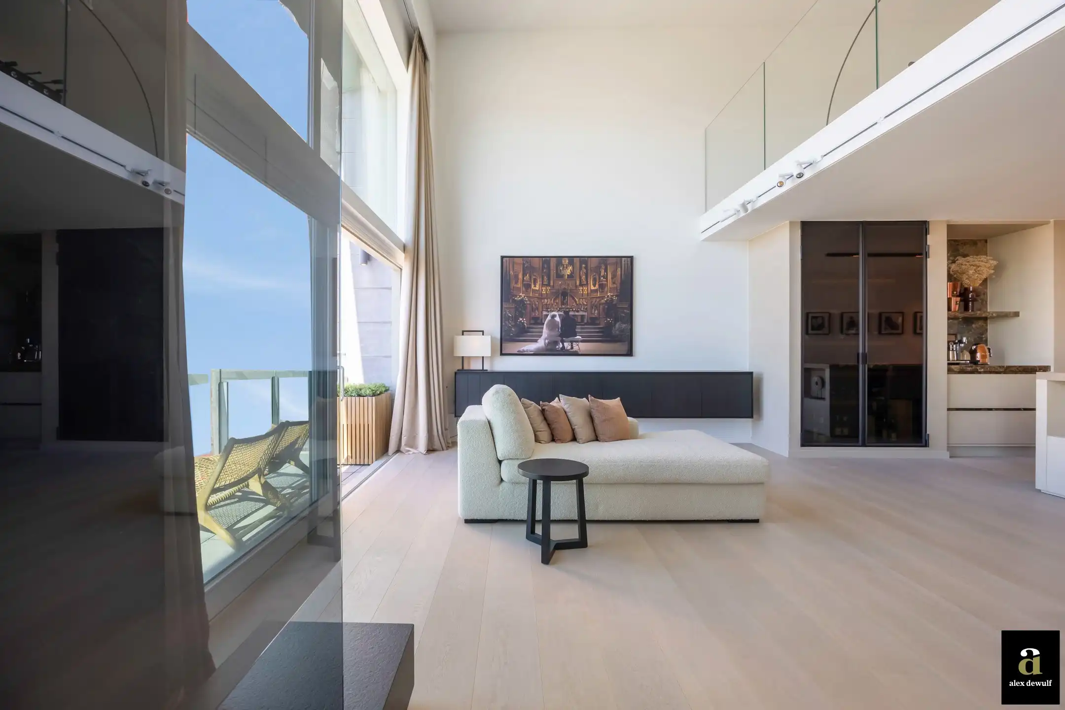 Exclusieve mezzanine met panoramisch frontaal zeezicht – Residentie Royal Navy foto 26