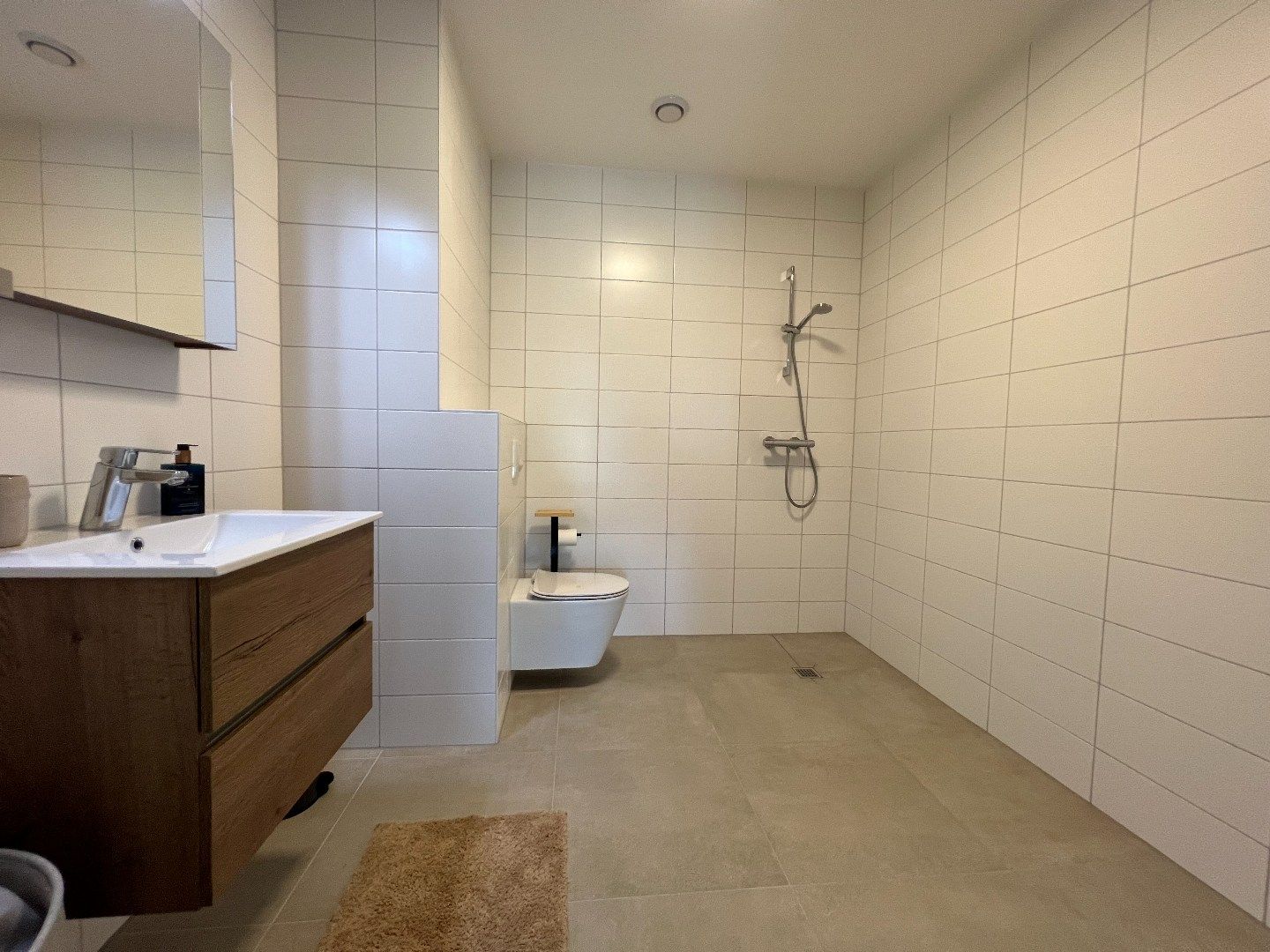 Modern driekamer appartement in Aardenburg foto 10