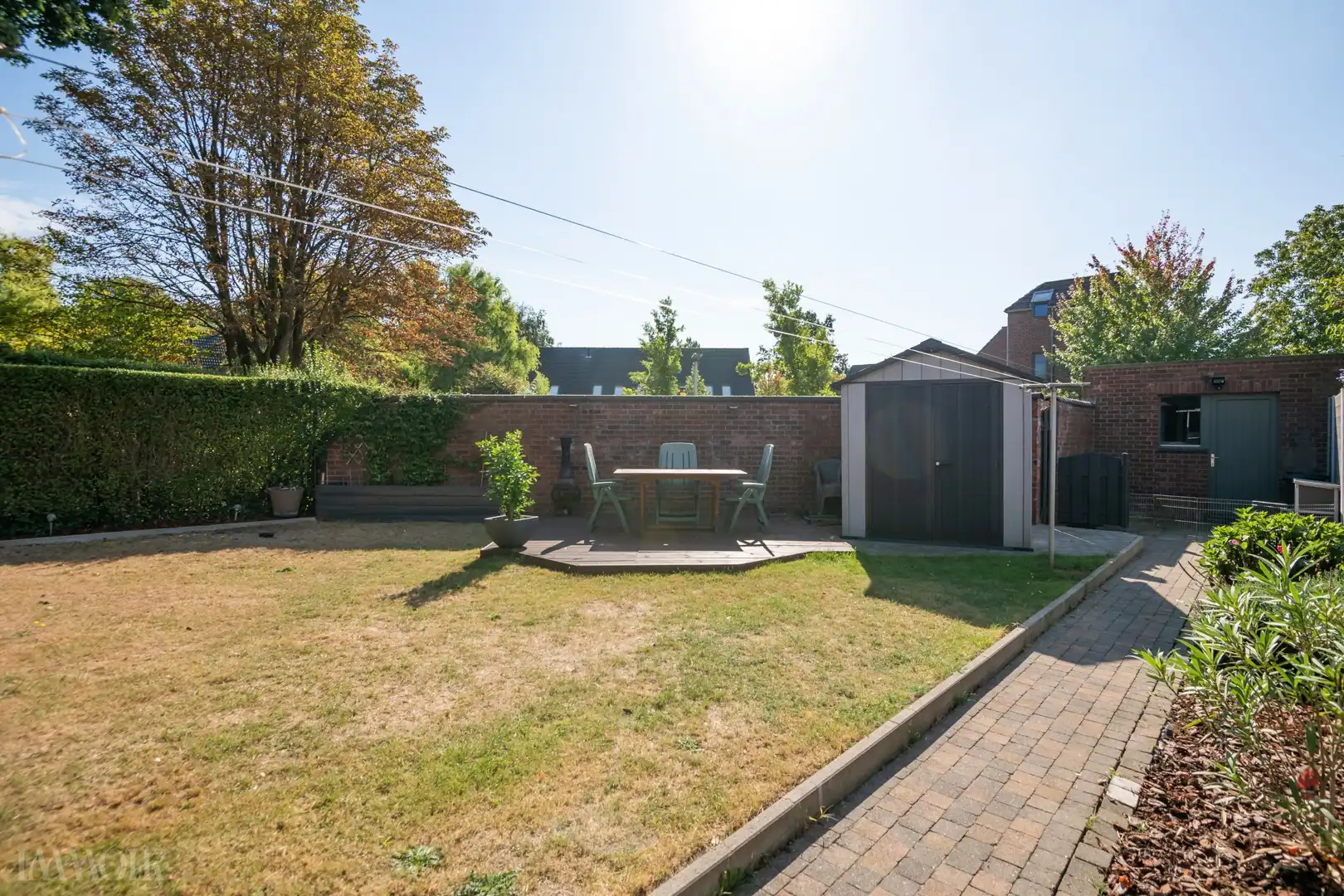 Charmante HOB met zuidgerichte tuin en garage in Brasschaat. foto 16