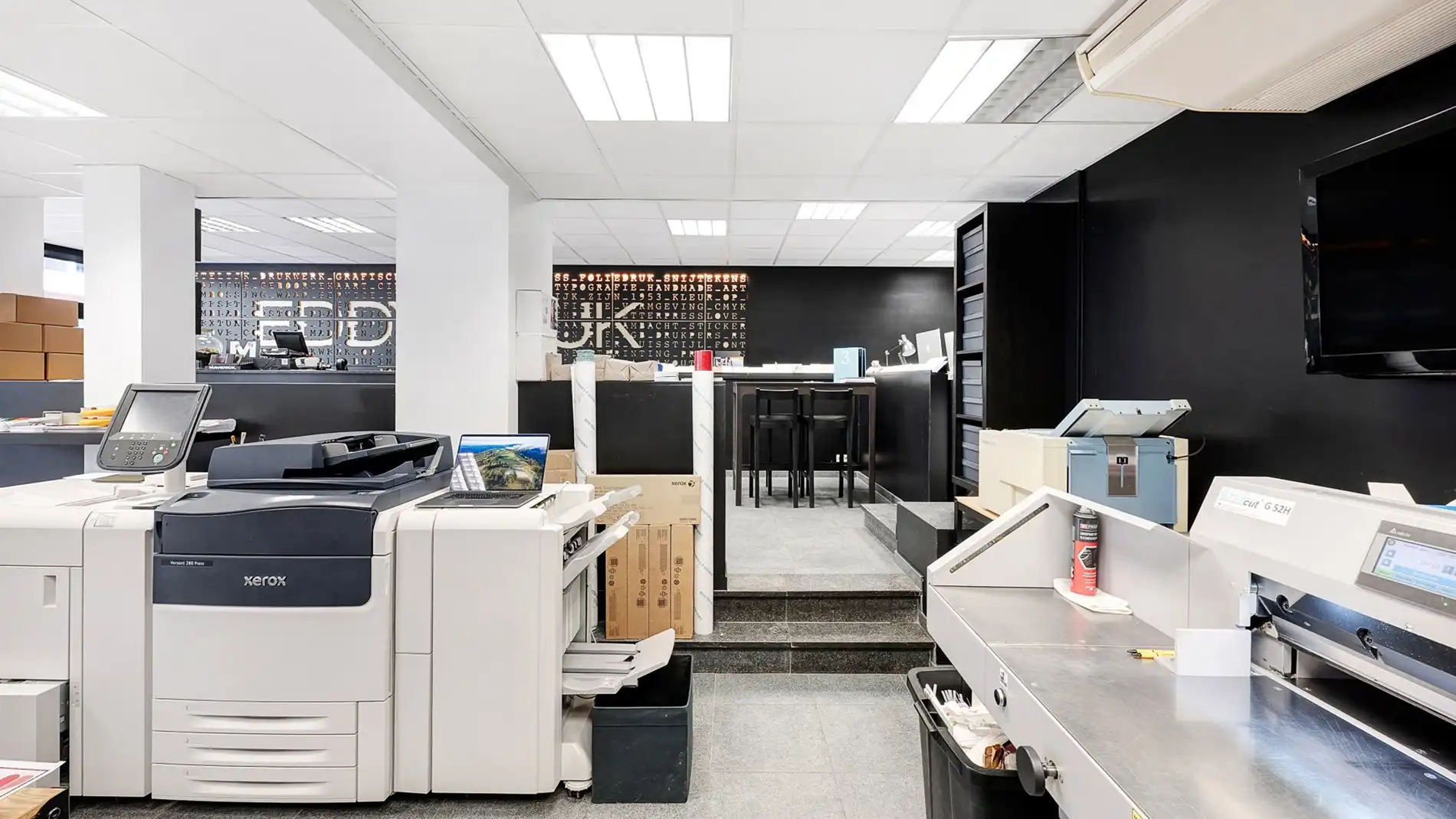 Mooi handelspand (179 m²) met brede etalage te Heist foto 10