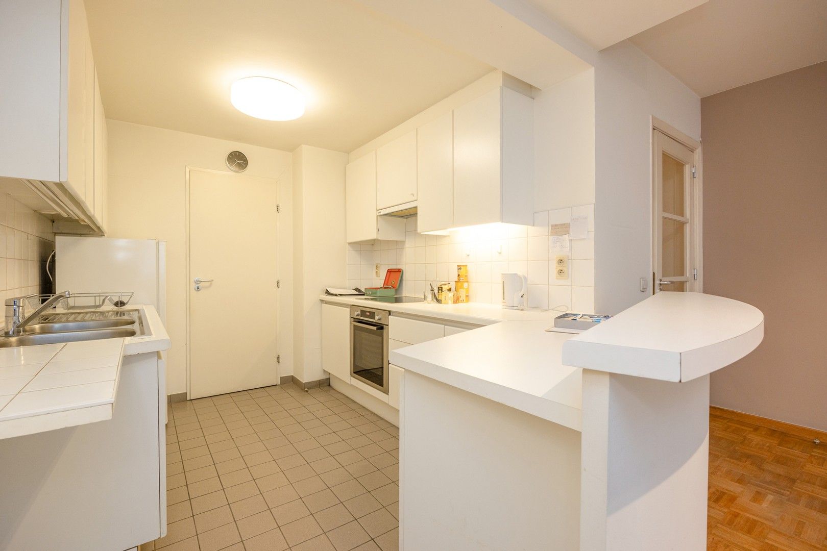 APPARTEMENT + STAANPLAATS foto 5