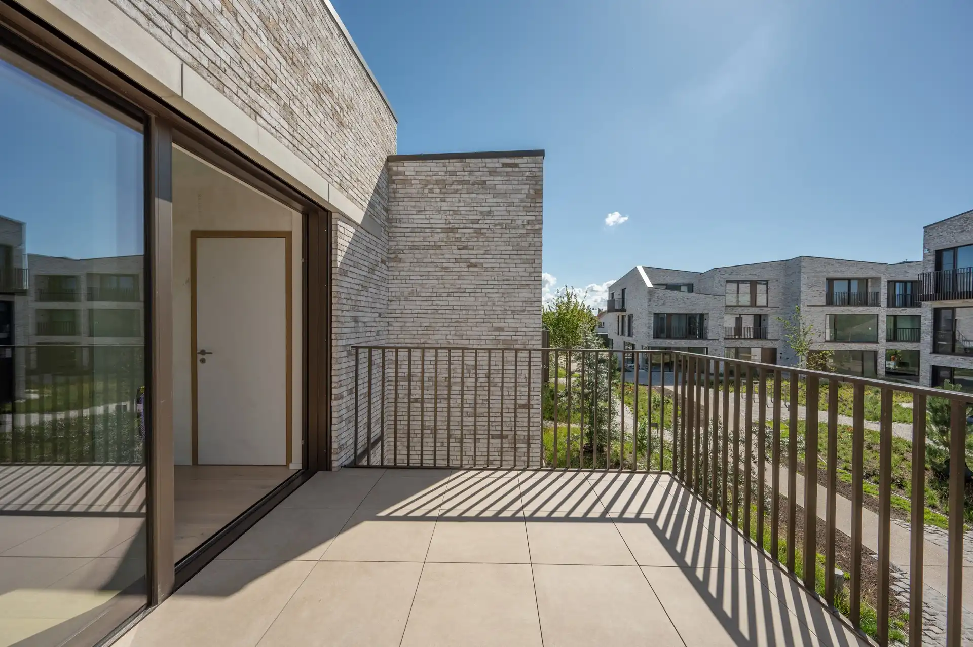 Architecturale nieuwbouwwoning met BEN-label en unieke leefruimte foto 14