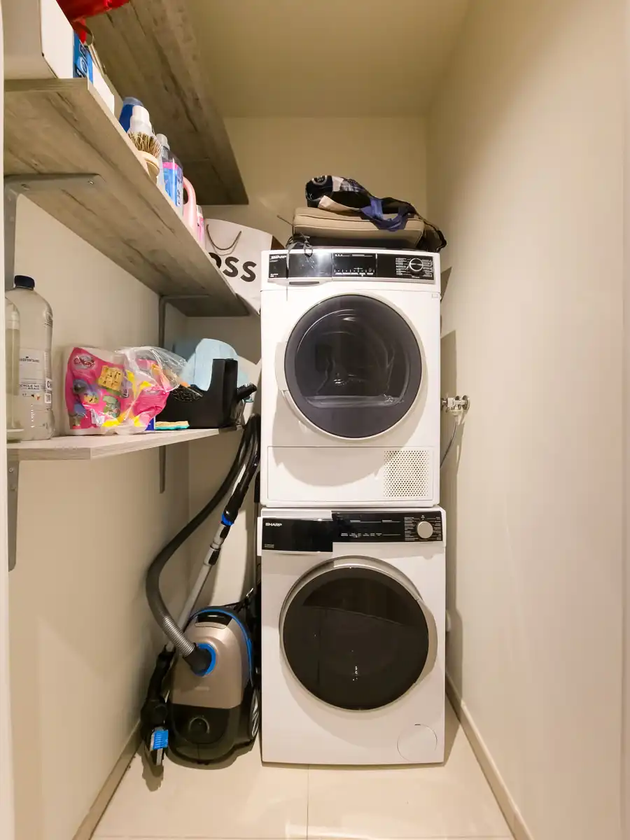 Gezellig gemeubeld 2-slaapkamer appartement met groot terras foto 17