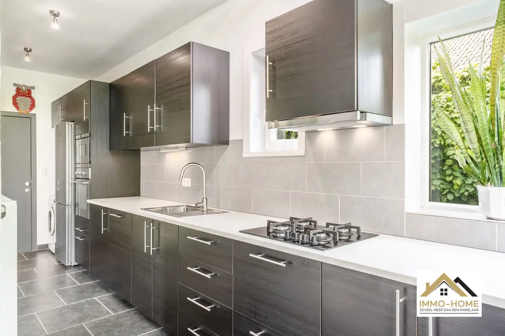 Instapklare woning met ruime tuin op topligging  foto 8