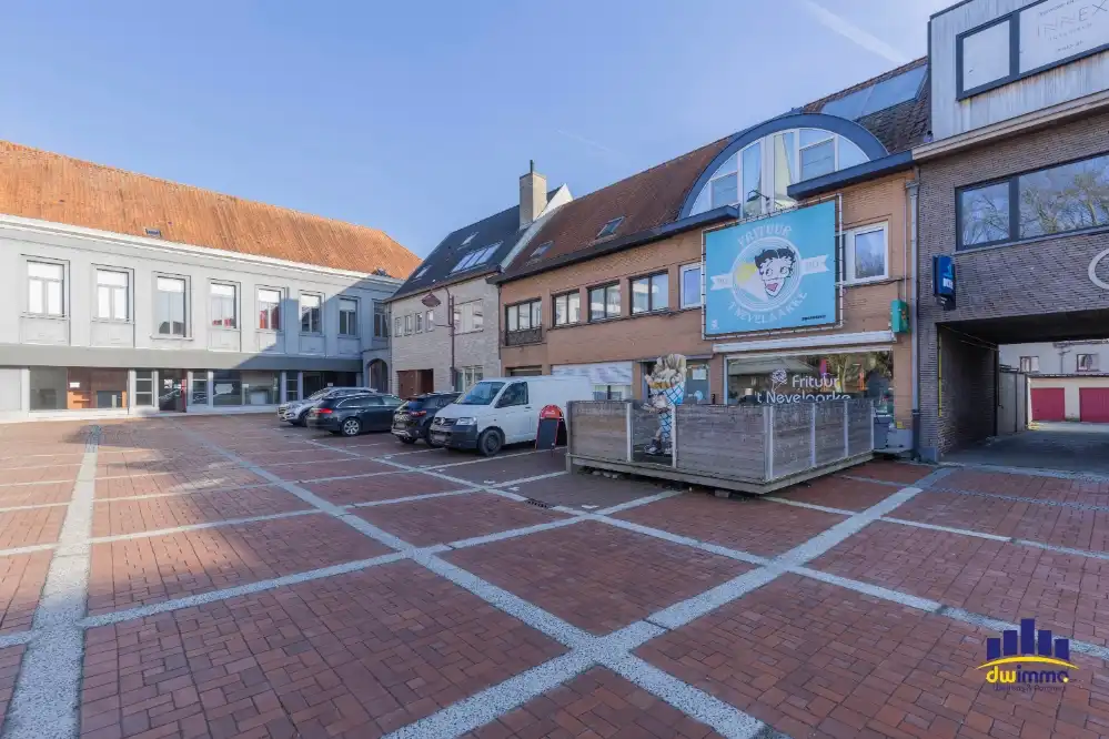 Overname frituur met woonst - op toplocatie in Nevele foto 14