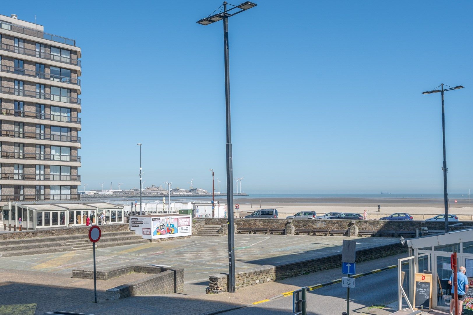 Gerenoveerd appartement met 1 slaapkamer en slaaphoek foto 16