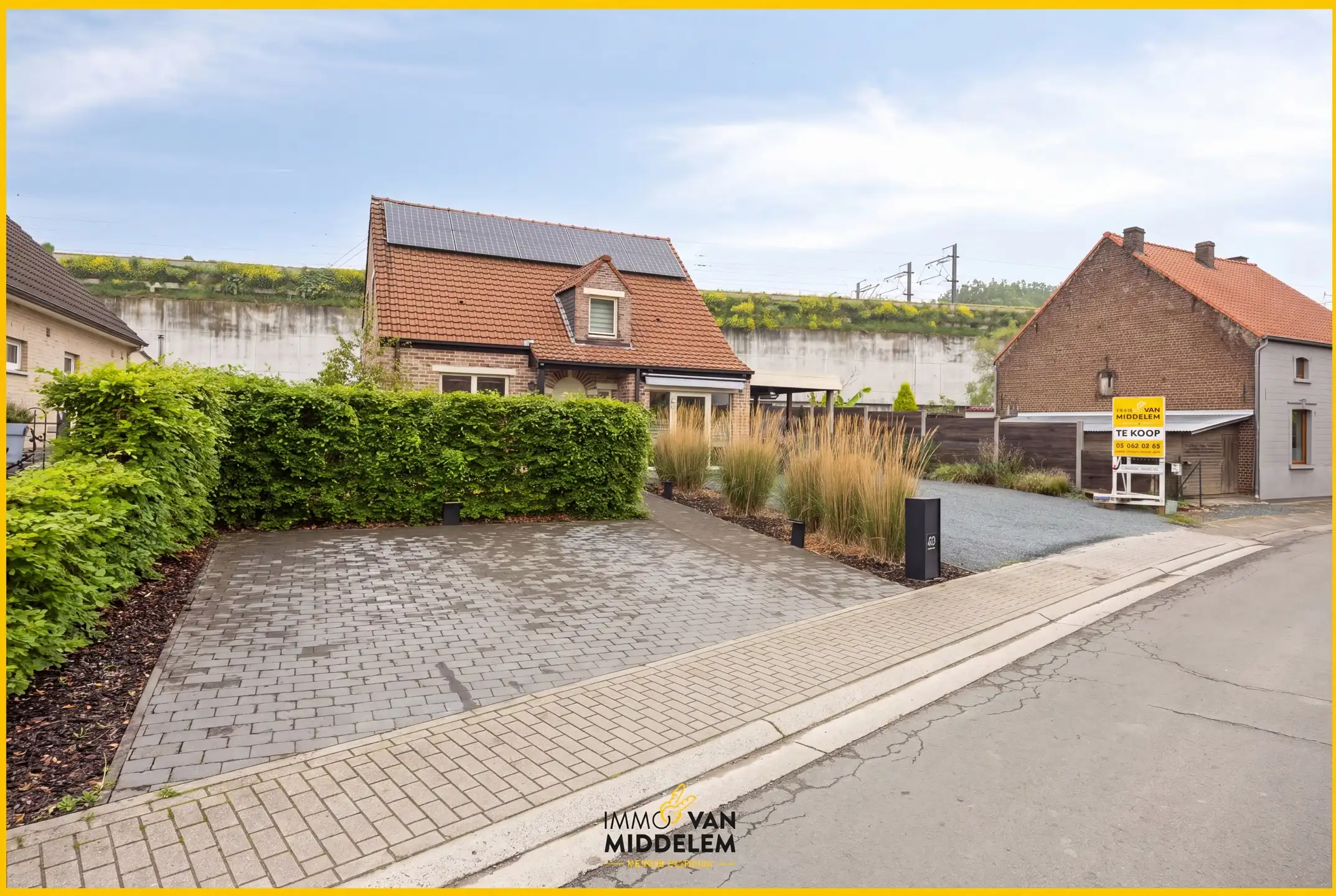 ENERGIEZUINIGE WONING MET 3 SLK, TUIN EN HOBBYRUIMTE/GARAGE foto 2