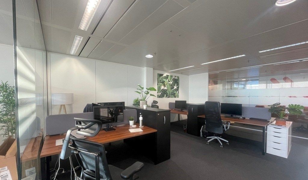 Kantoorruimte met dienstverlening in Lier foto 6