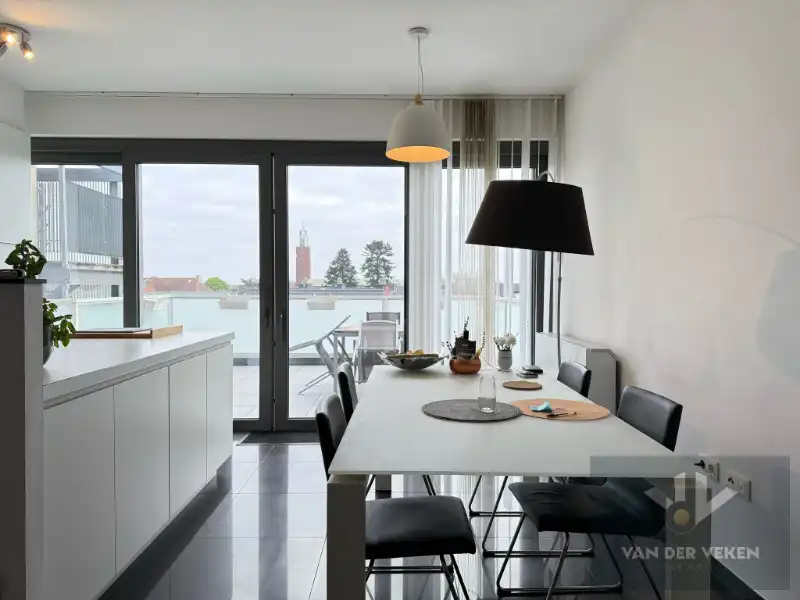 Instapklaar gemeubeld 2-slaapkamer appartement foto 5