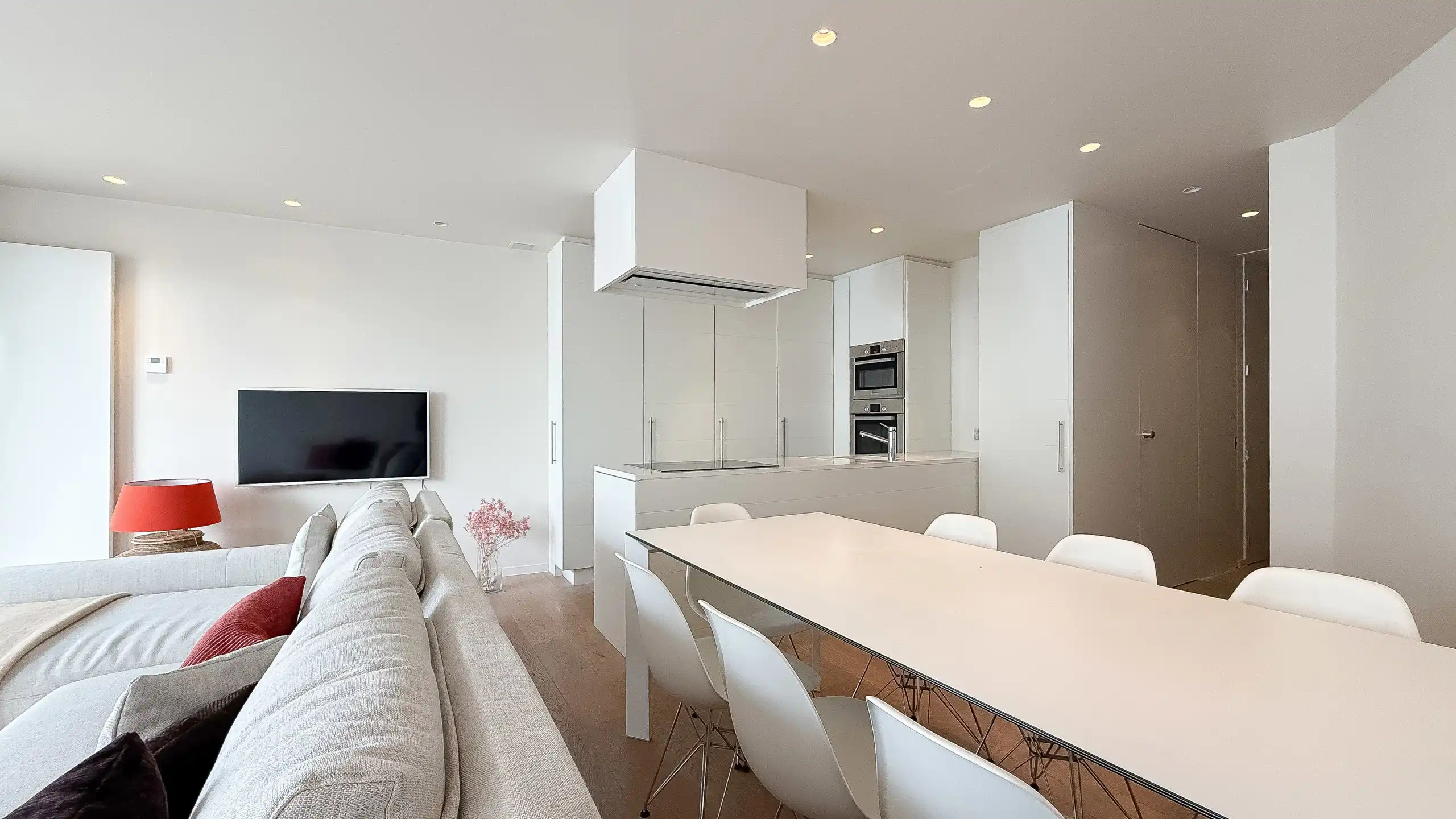 Zonnig en gemeubeld appartement met zeezicht - Albertplein foto 5