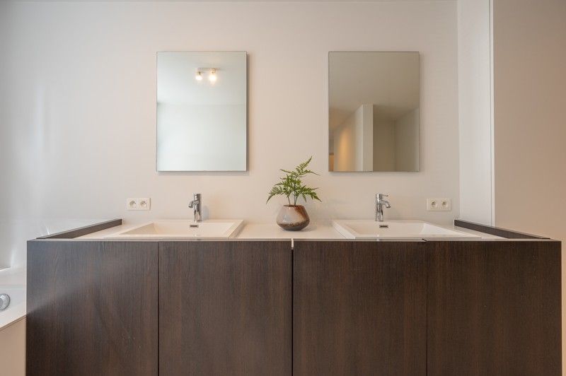 Historisch wonen in hartje Brugge – charme, comfort & karakter! foto 17