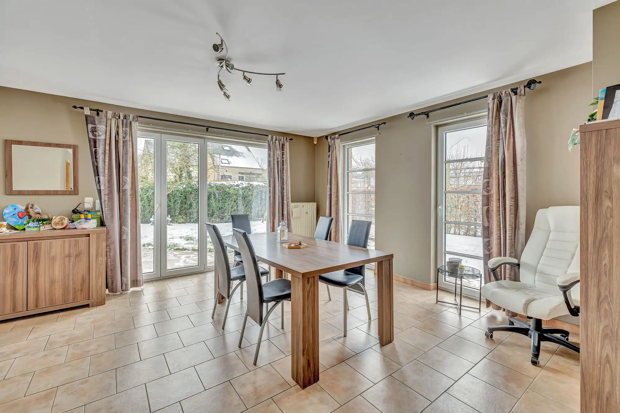 Instapklare woning met 3 slaapkamers op 4a71ca te Roosdaal foto 4