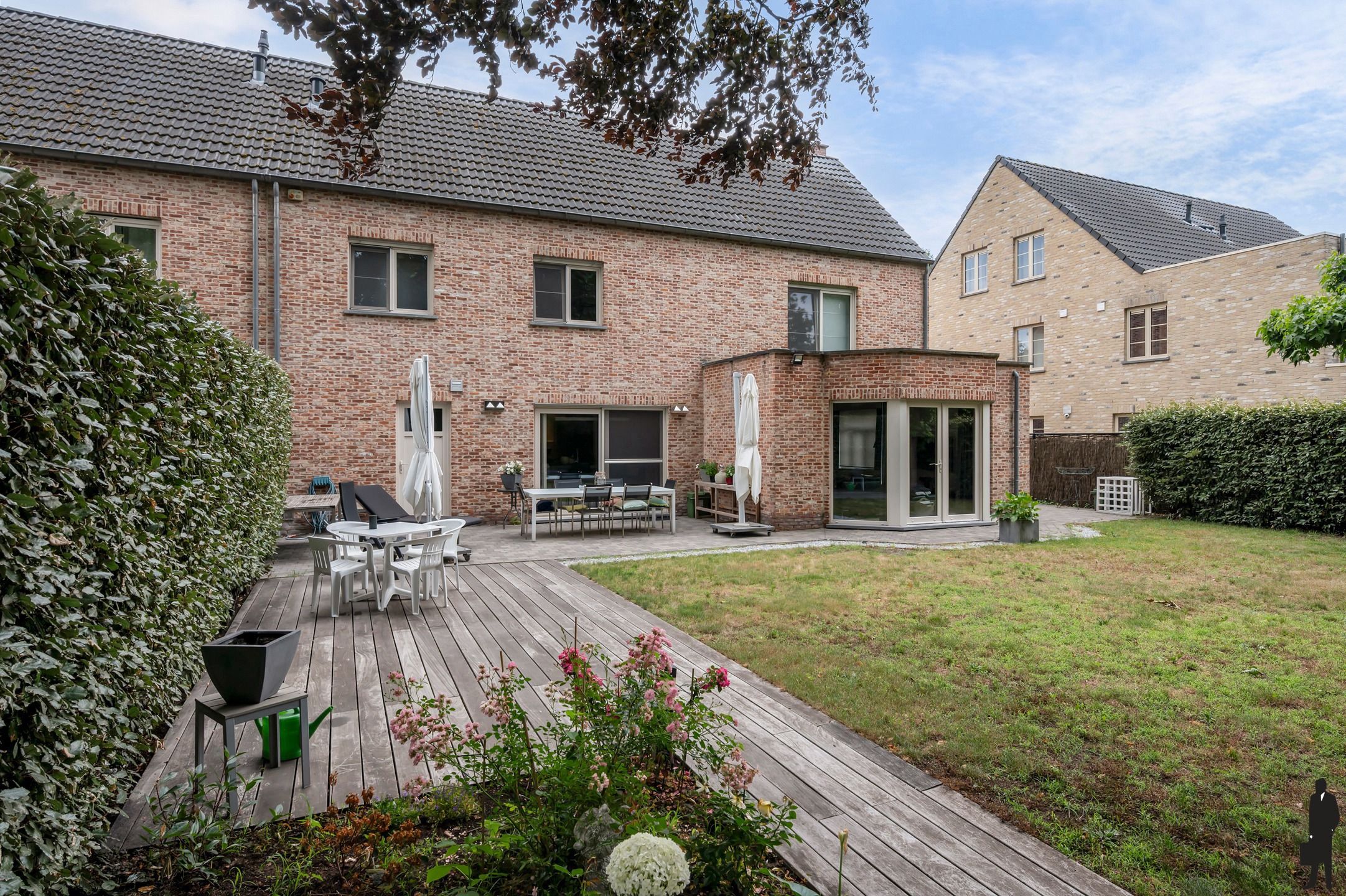 Verrassend instapklare ruime woning op centrale locatie te Brasschaat! foto 23