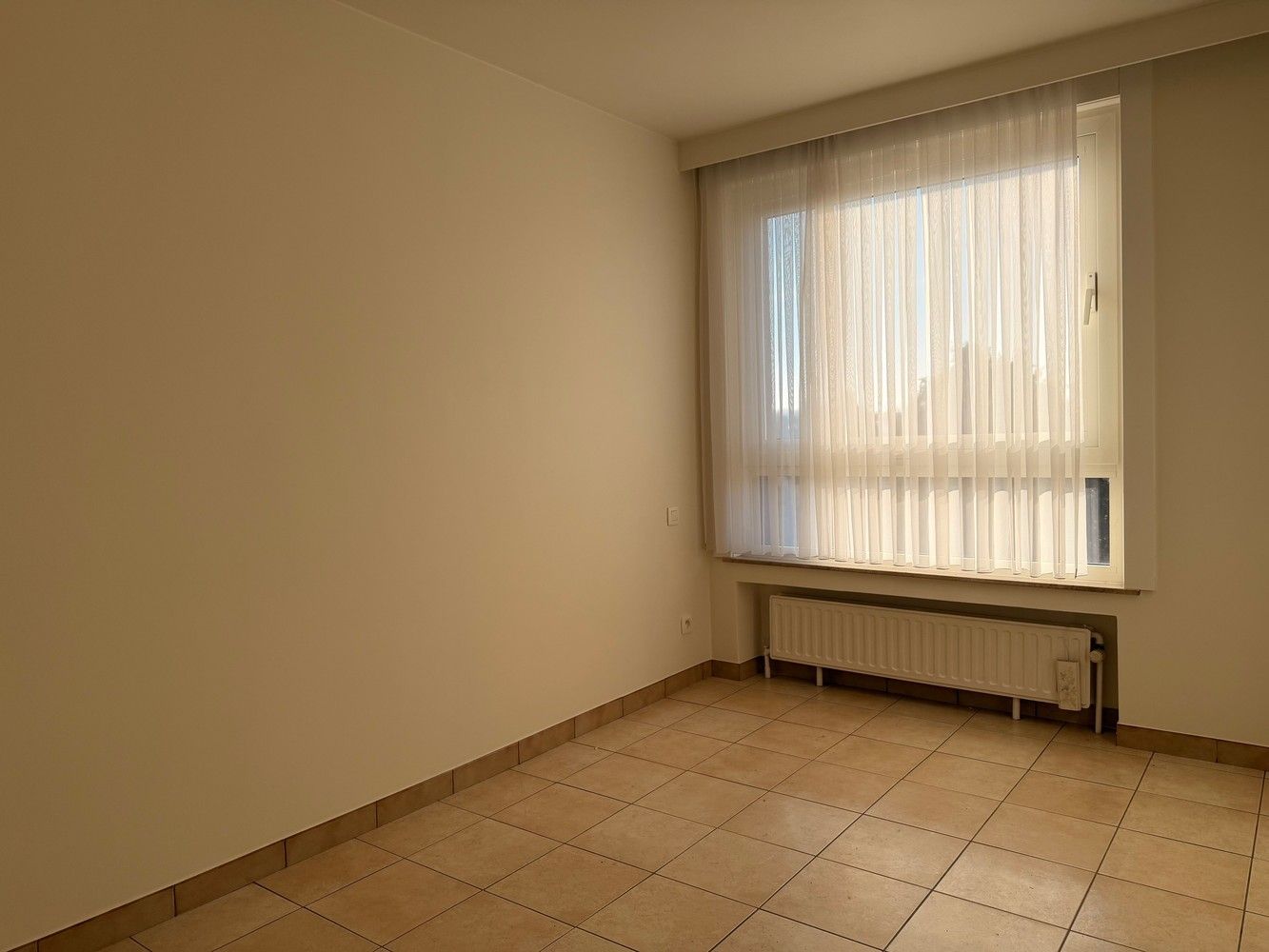 Appartement met 2 slaapkamers, kelder en ondergrondse autostaanplaats foto 6