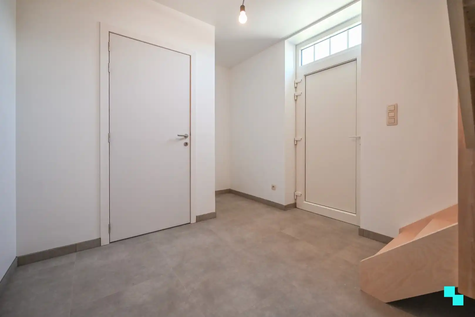 Riante nieuwbouwwoning met aangename tuin te Izegem foto 4