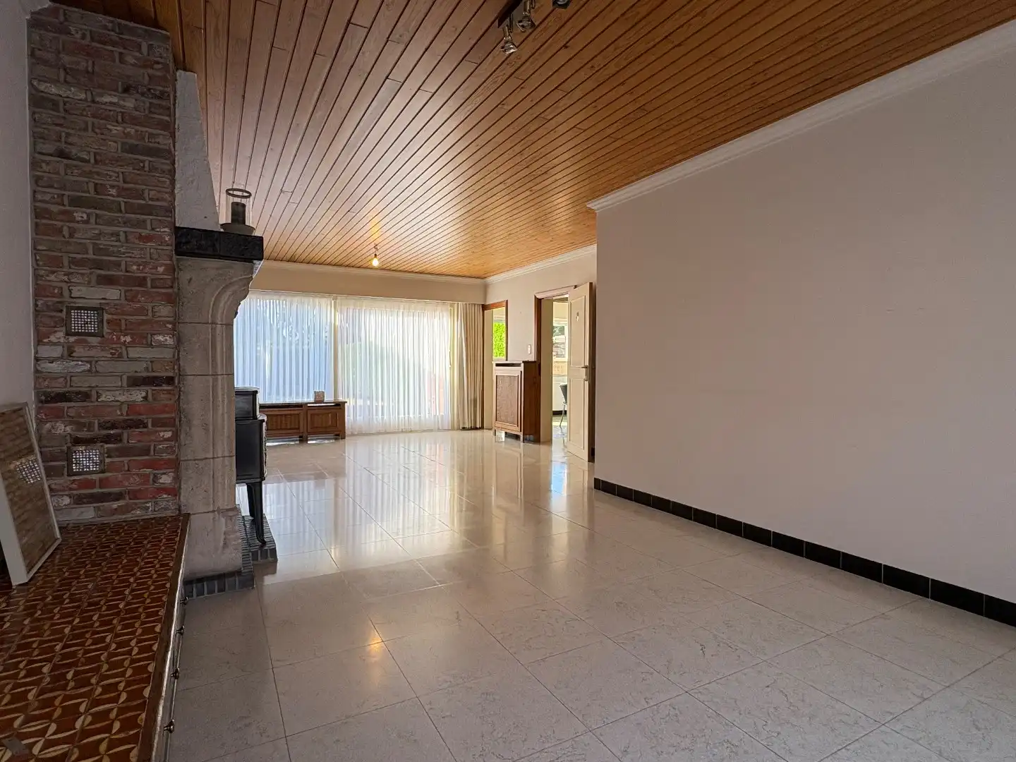 Ruime woning met 4 slaapkamers en diepe tuin in Heule foto 6