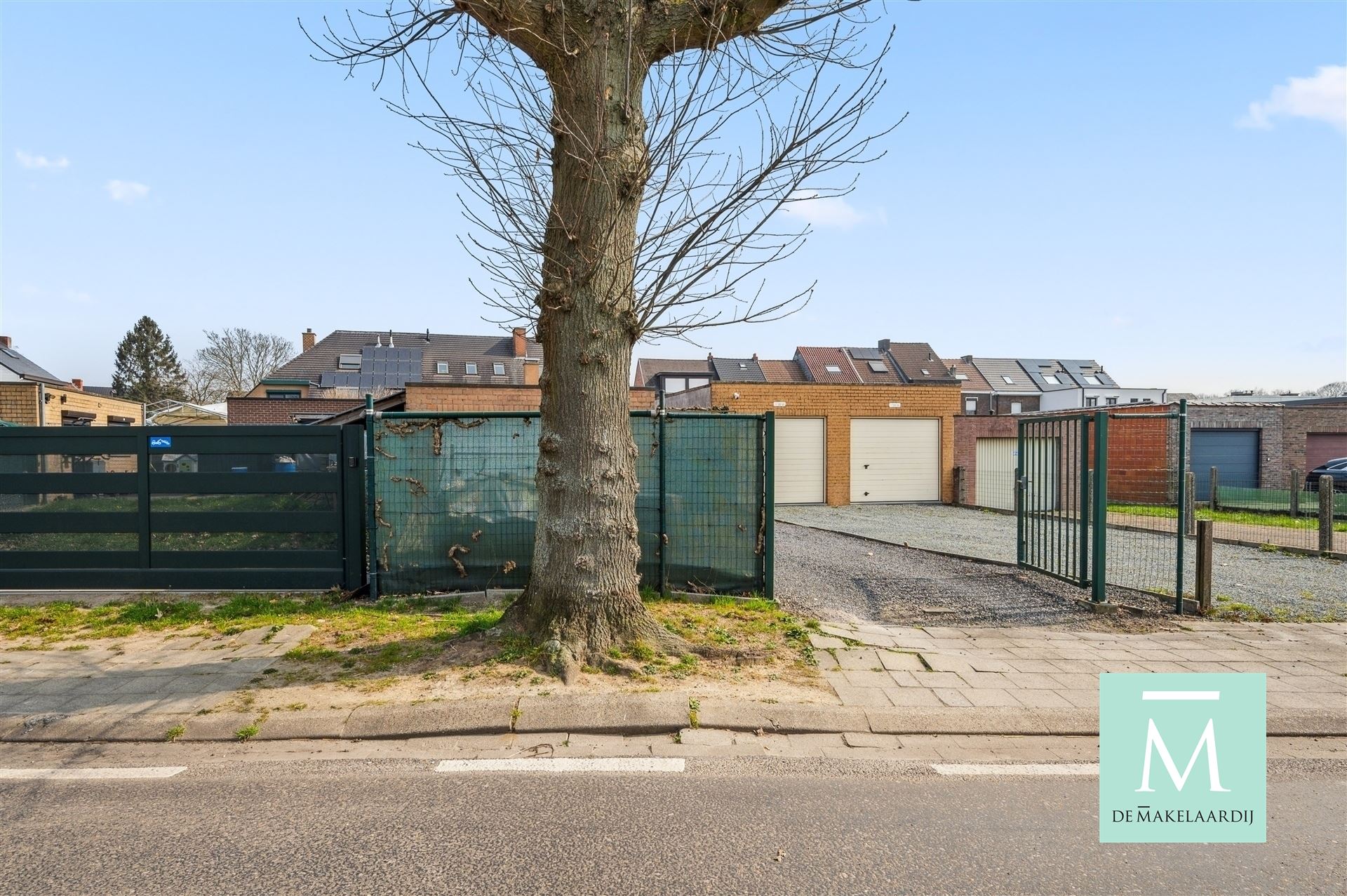 Energiezuinige woning met aangename tuin en garage foto 33