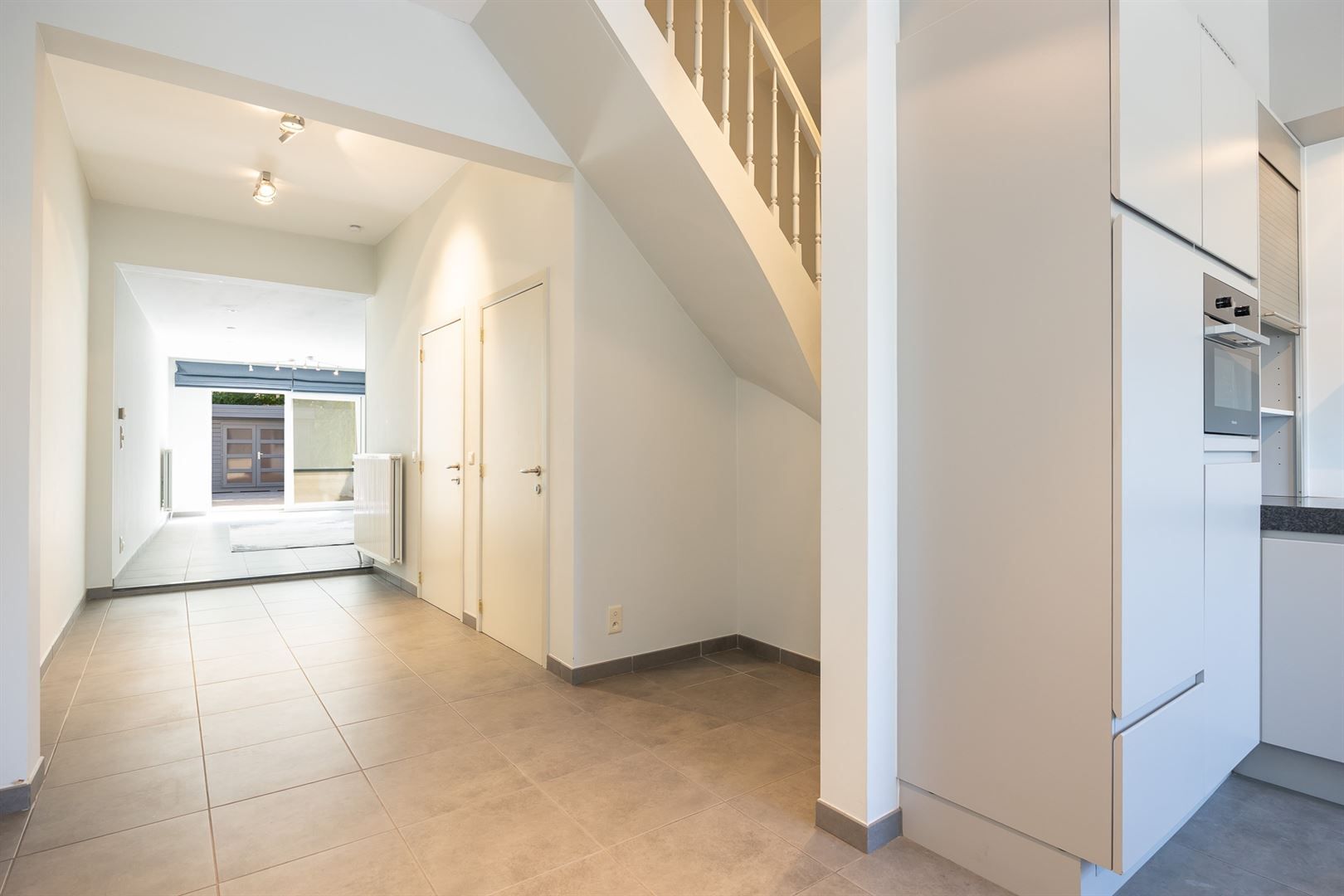 instapklare thuis met moderne voorzieningen op een rustige maar bereikbare locatie foto 2