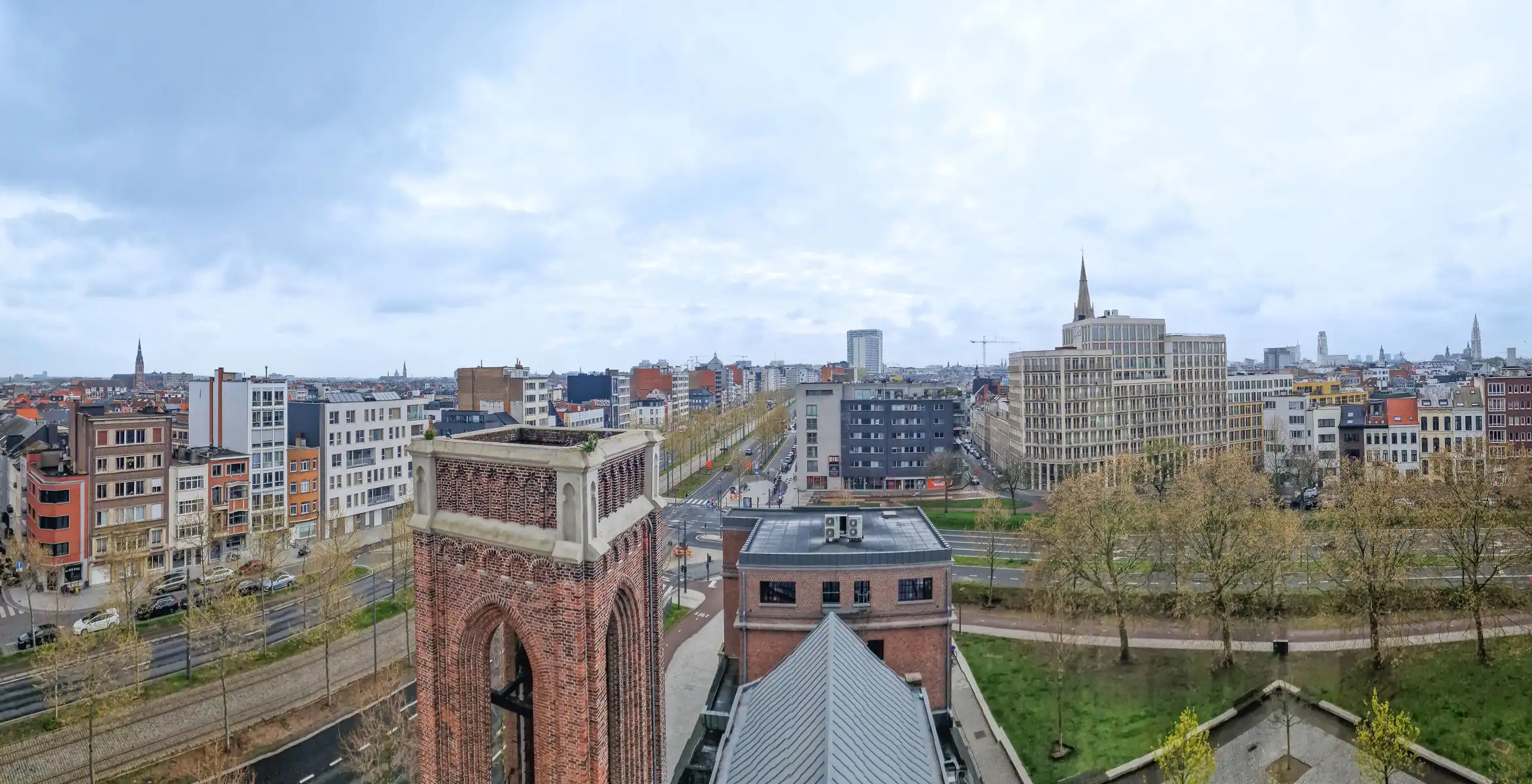 Prachtig 1-kamer appartement met TERRAS foto {{pictureIndex}}