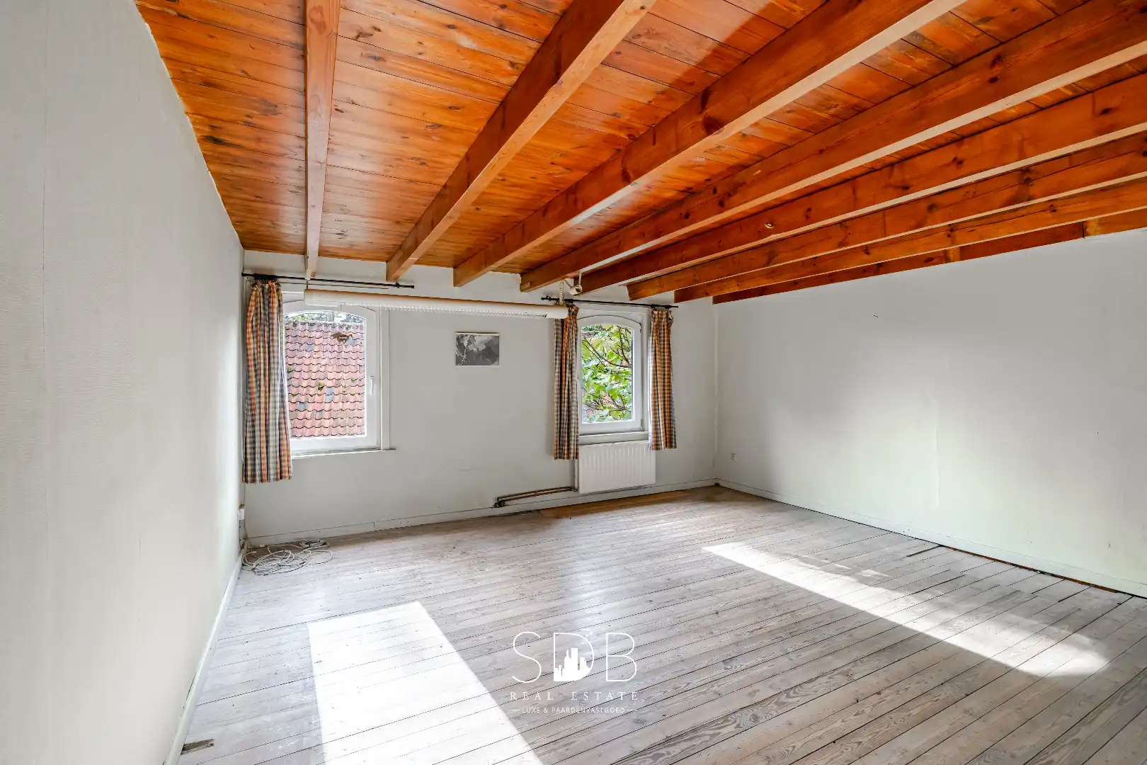 Authentieke hoeve met achterliggend groen op 5.192m² foto 10