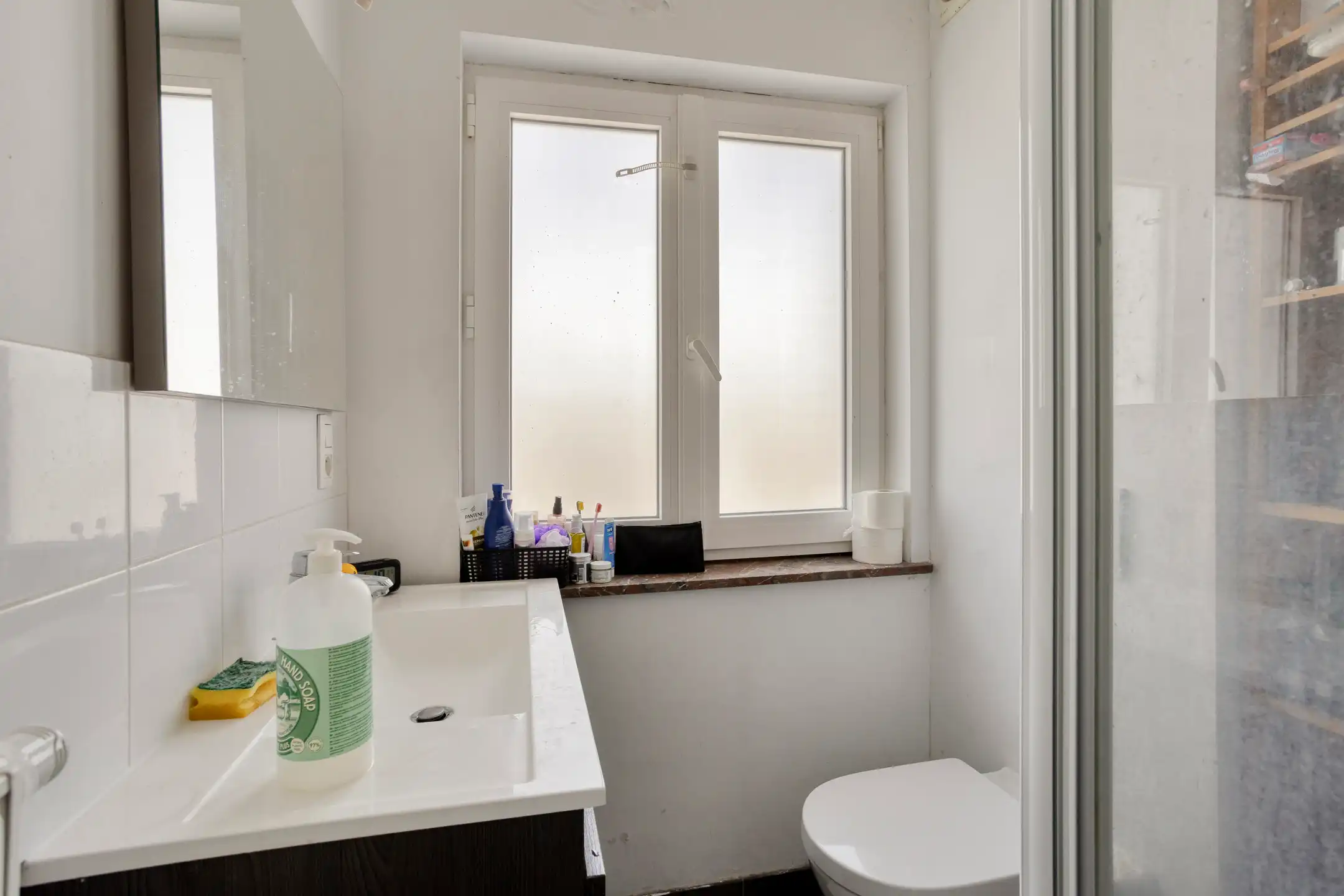 Instapklare woning met 3 slaapkamers, ruim terras, garage foto 11