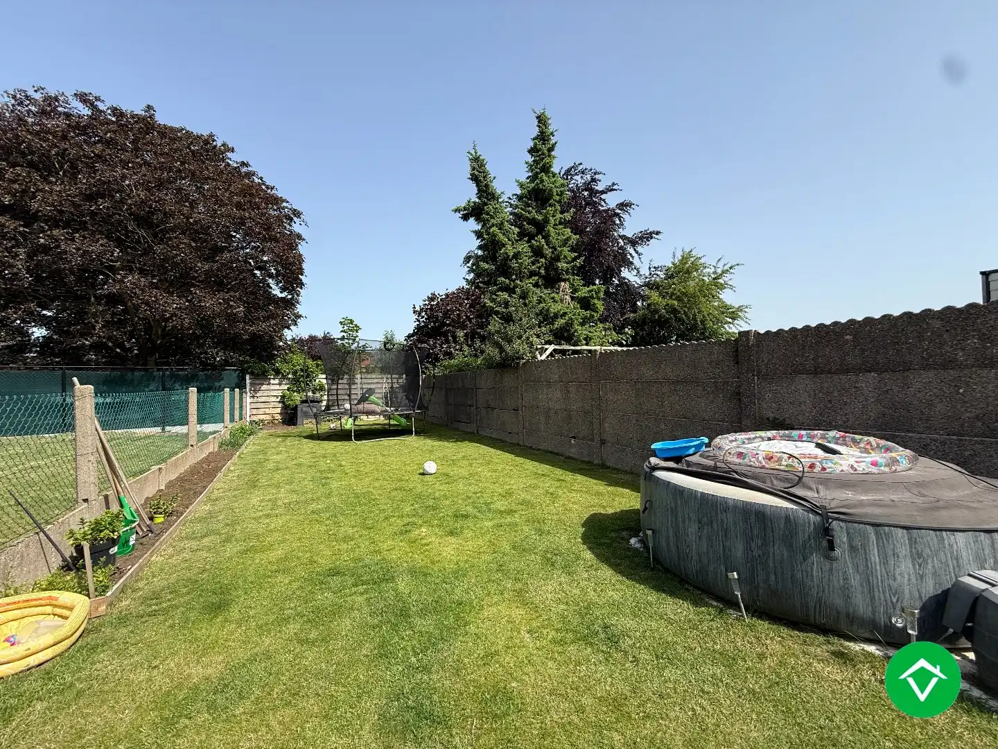 Rijwoning met 3 slaapkamers en tuin te Roeselare foto 11