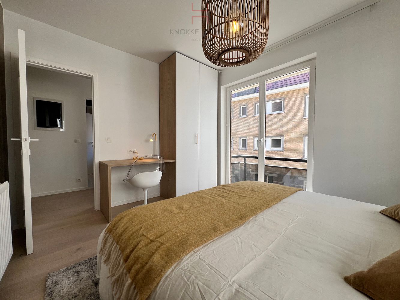 Mooi gerenoveerd hoekappartement in een villa-residentie vlakbij de zeedijk in Duinbergen foto 10