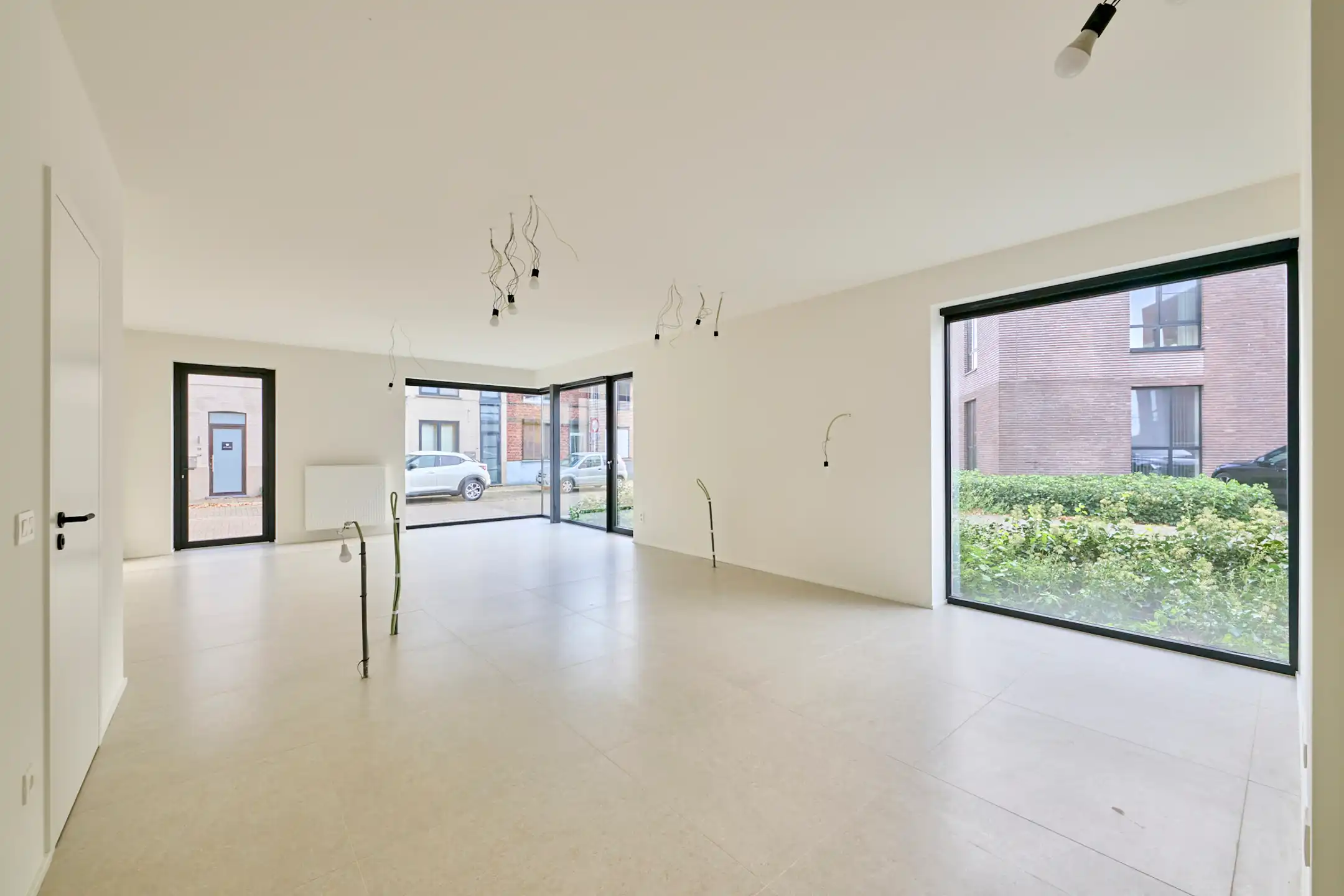 Ruime woning met 4 of 5 slaapkamers en 2 badkamers foto 22