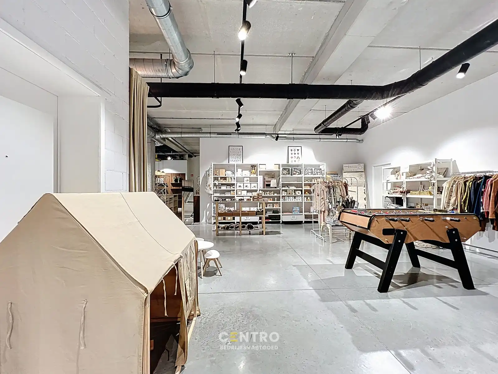 Modern, energiezuinig pand met industrieel karakter tot 285 m² op topligging in De Munt. foto 21