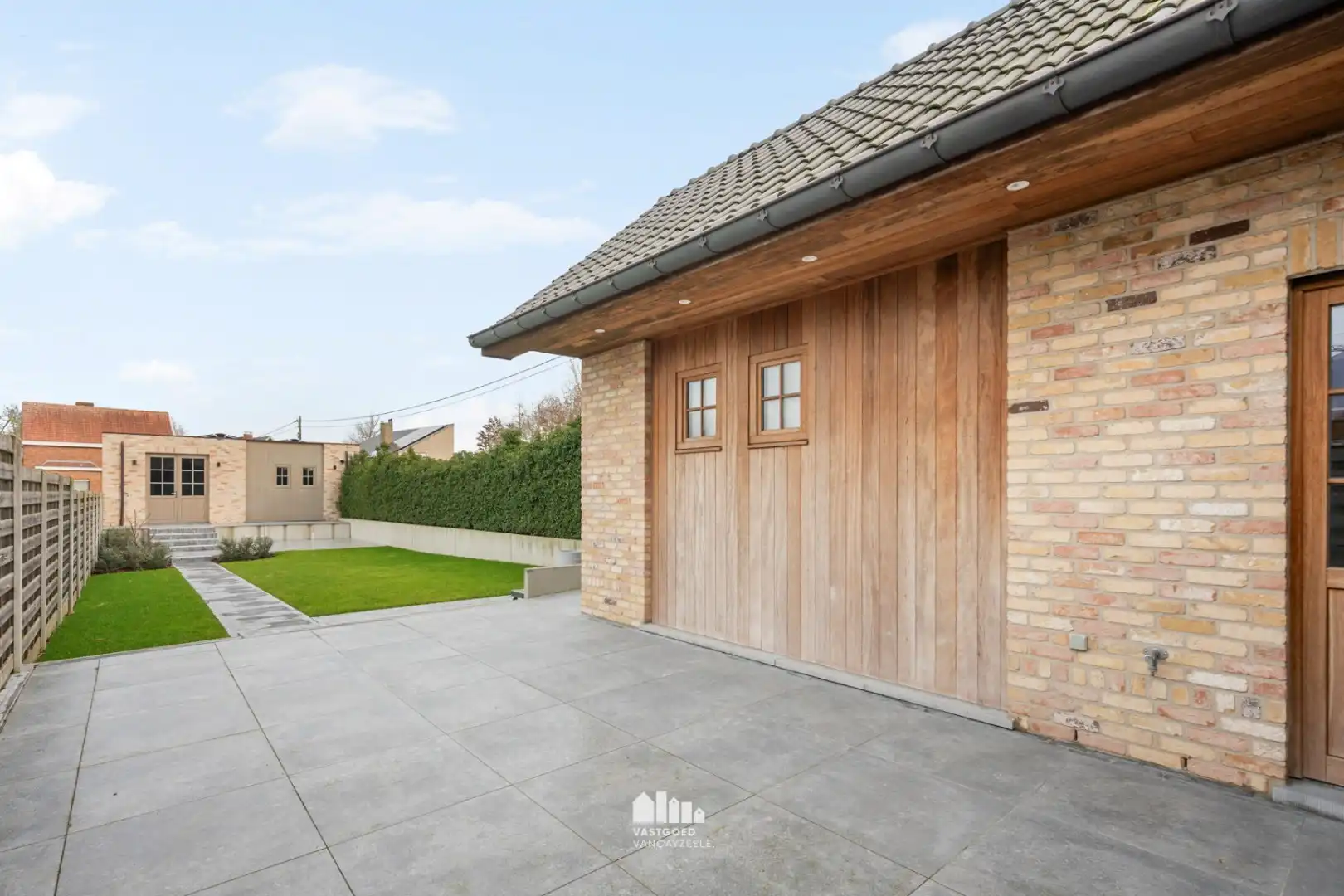 Instapklare, energiezuinige woning met tuin en dubbele garage in hartje Voormezele foto 23