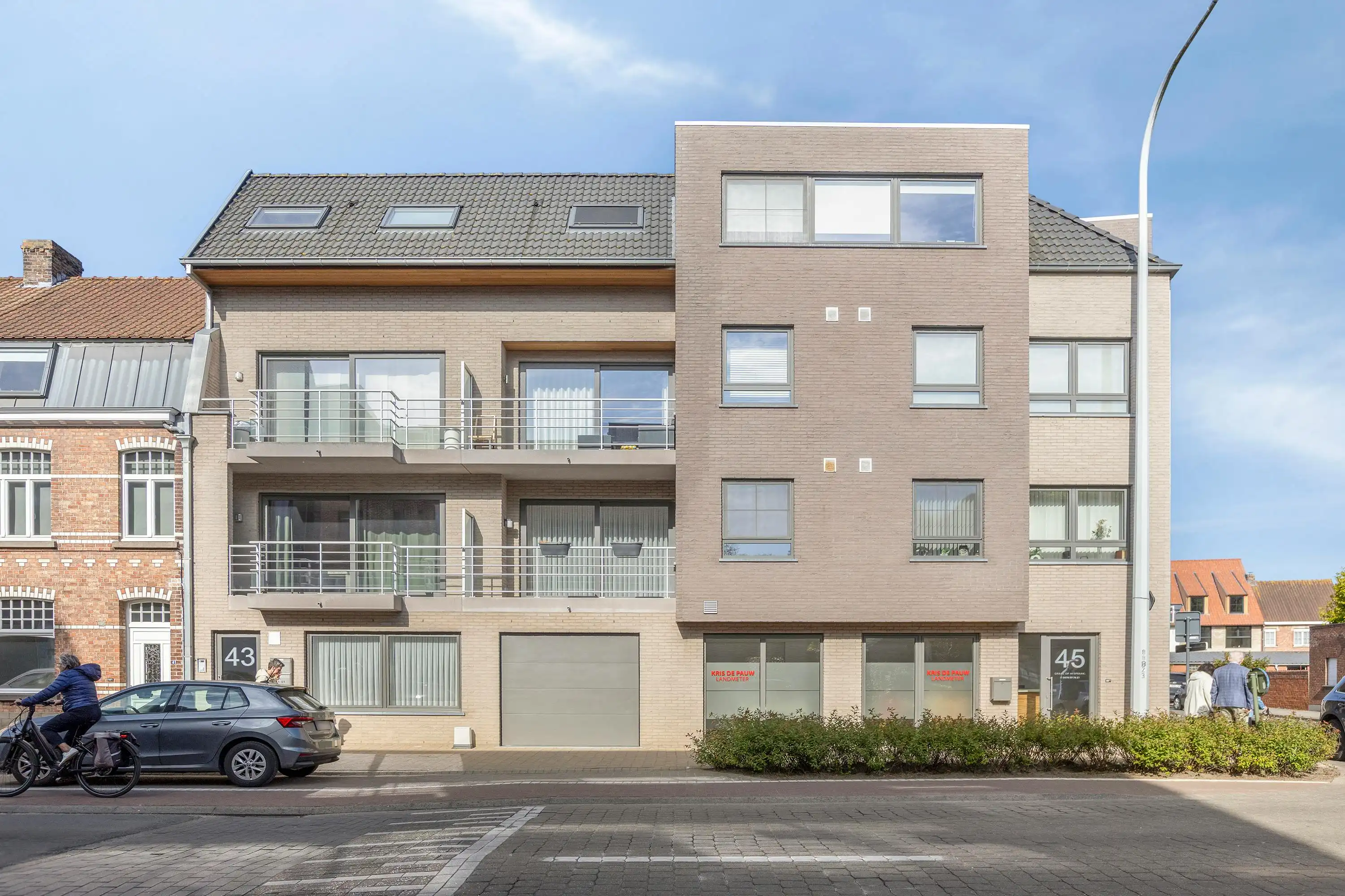 Instapklaar appartement met 2 slaapkamers in centrum Oostkamp foto 10