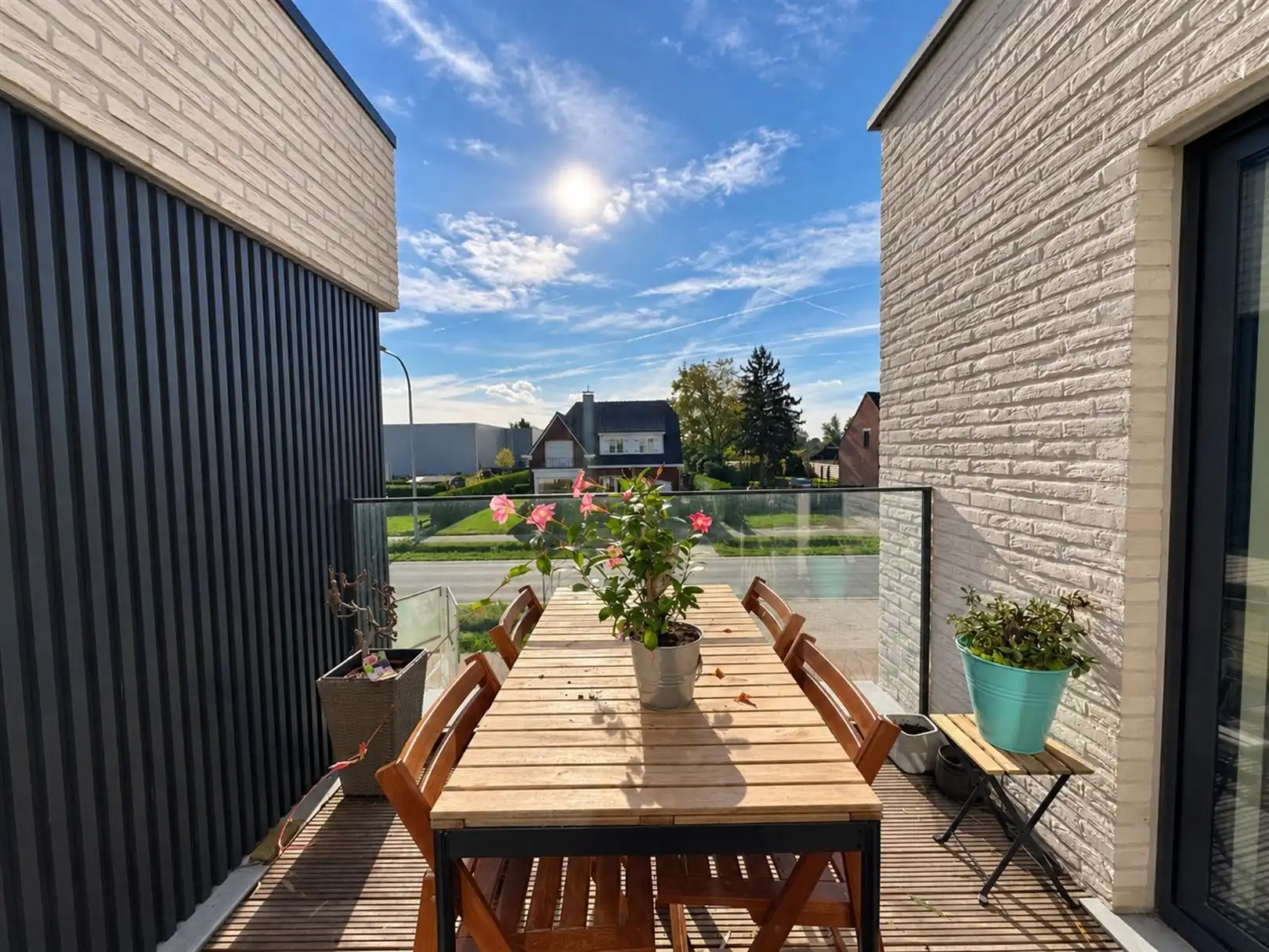 Nieuwbouw appartement en staanplaats  foto 3