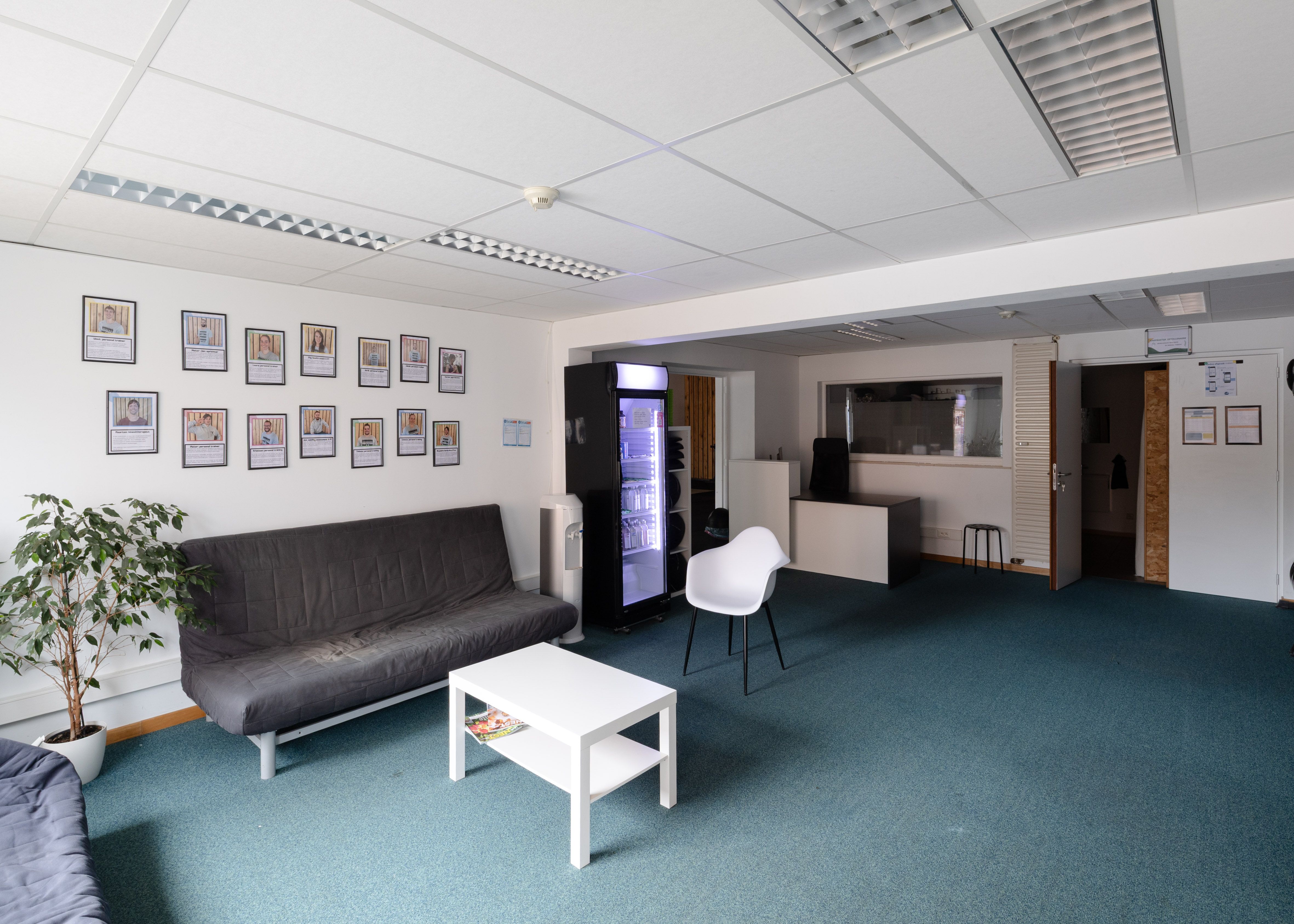 Loods + 5 vergunde woningen foto 7