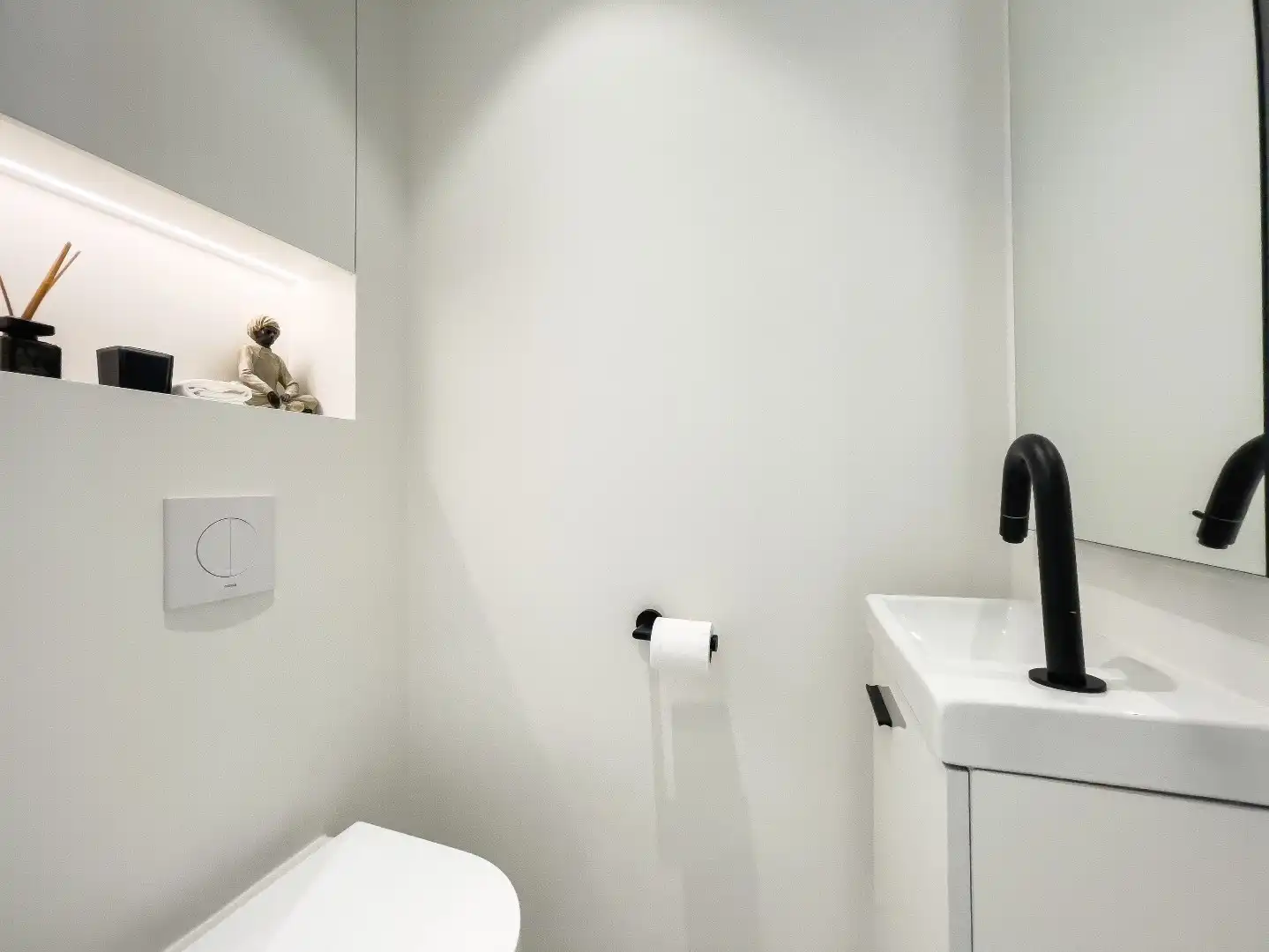 Gerenoveerd appartement met zijdelings zeezicht gelegen tussen het Driehoeksplein en het  Albertplein in het Zoute. foto 18