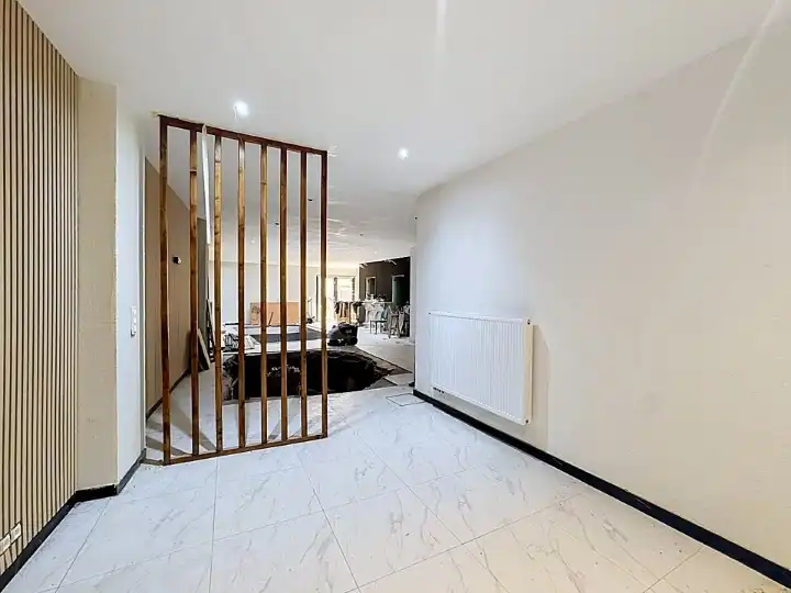 Ruim handelspand met wellness, tuin en tal van mogelijkheden op 1.360 m² grond foto 19