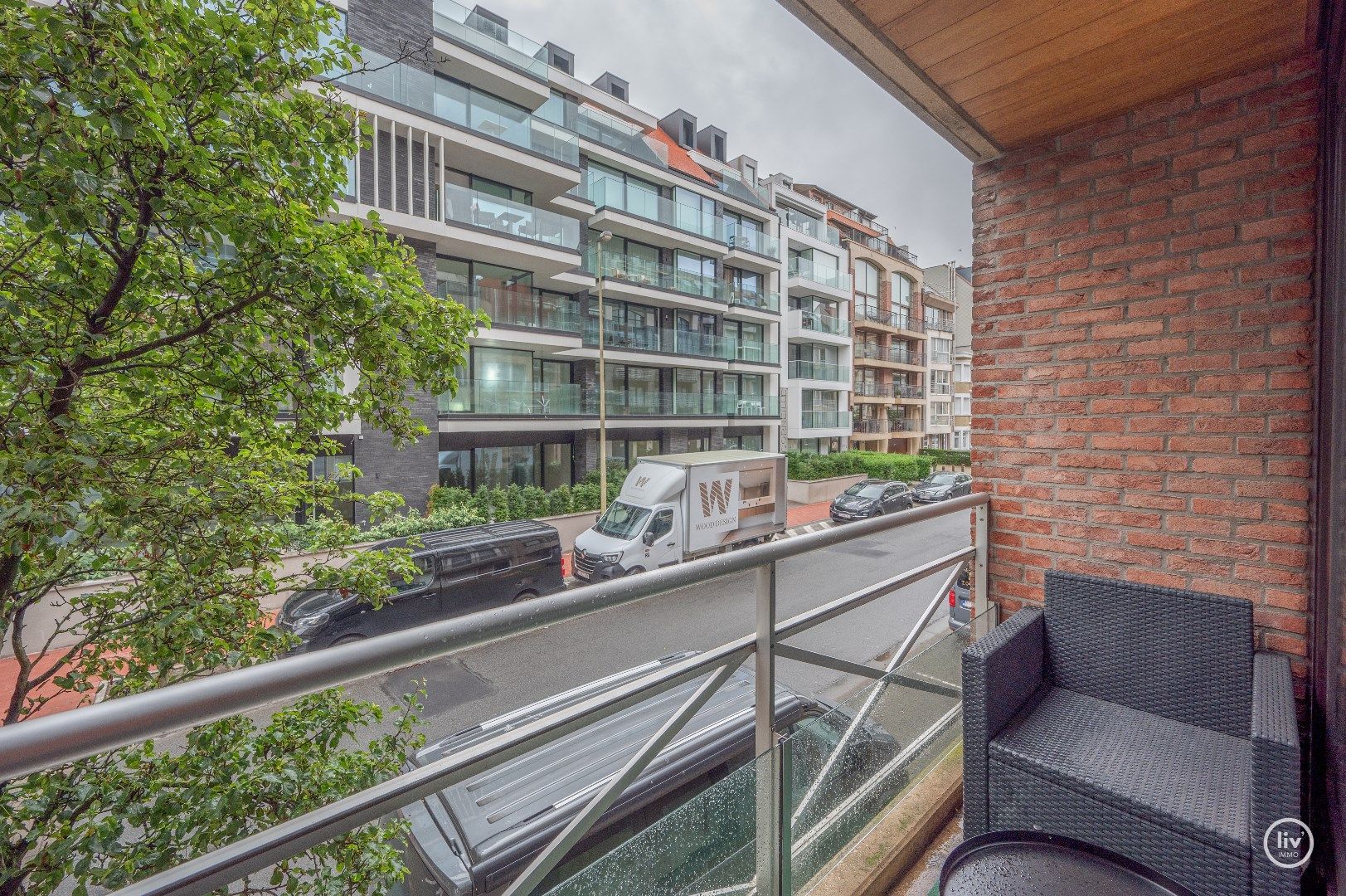 Lichtrijk hoekappartement met twee volwaardige slaapkamers in Knokke centrum foto 3