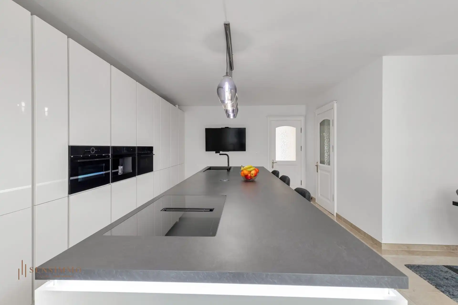 PURE ELEGANTIE, LUXUEUZE AFWERKING & EXCLUSIEF WOONCOMFORT IN EEN INSTAPKLARE DROOMWONING – EPC B! foto 14