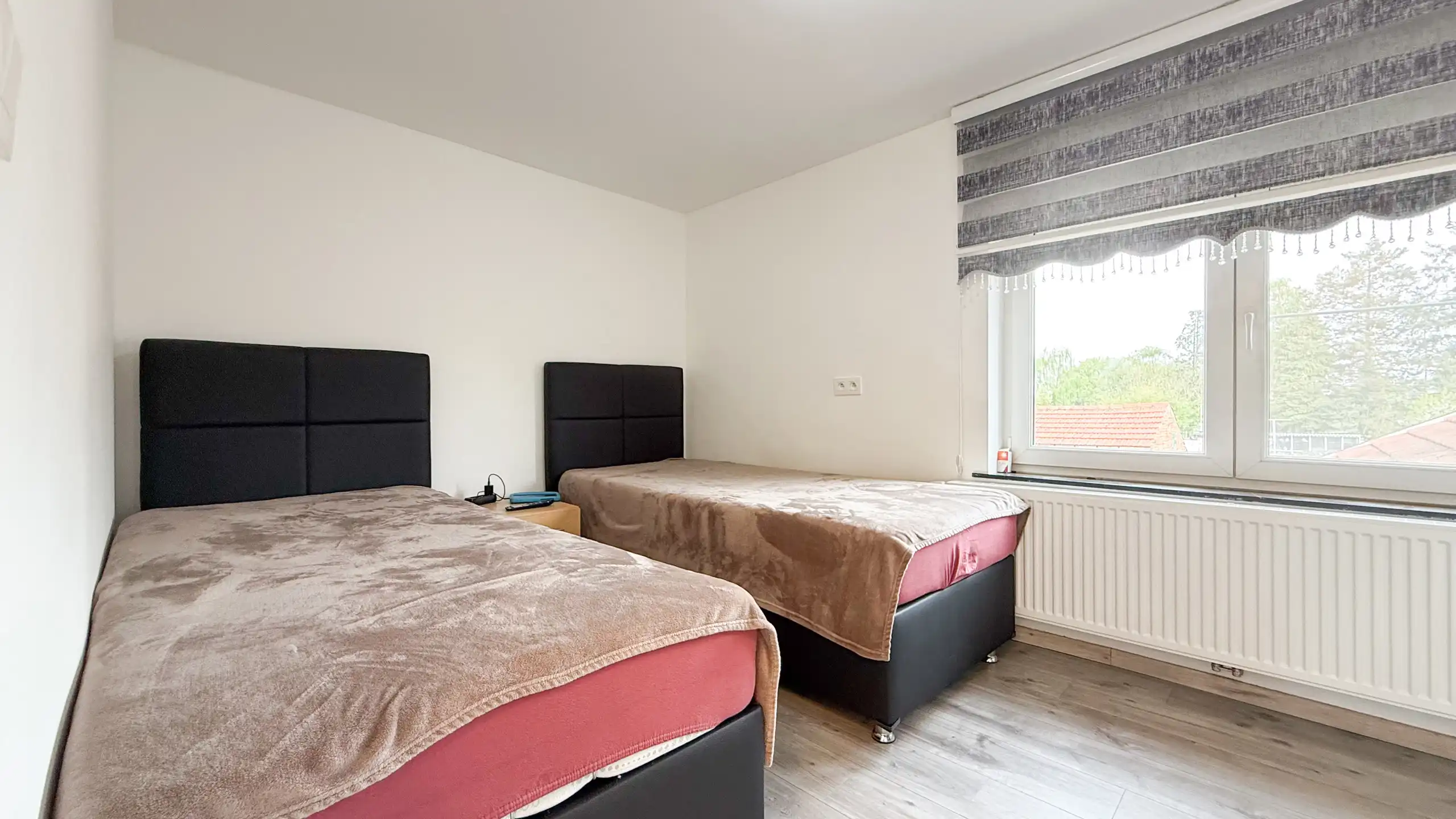 Volledig vernieuwde woning met 4 slp en uitstekende ligging! foto 18