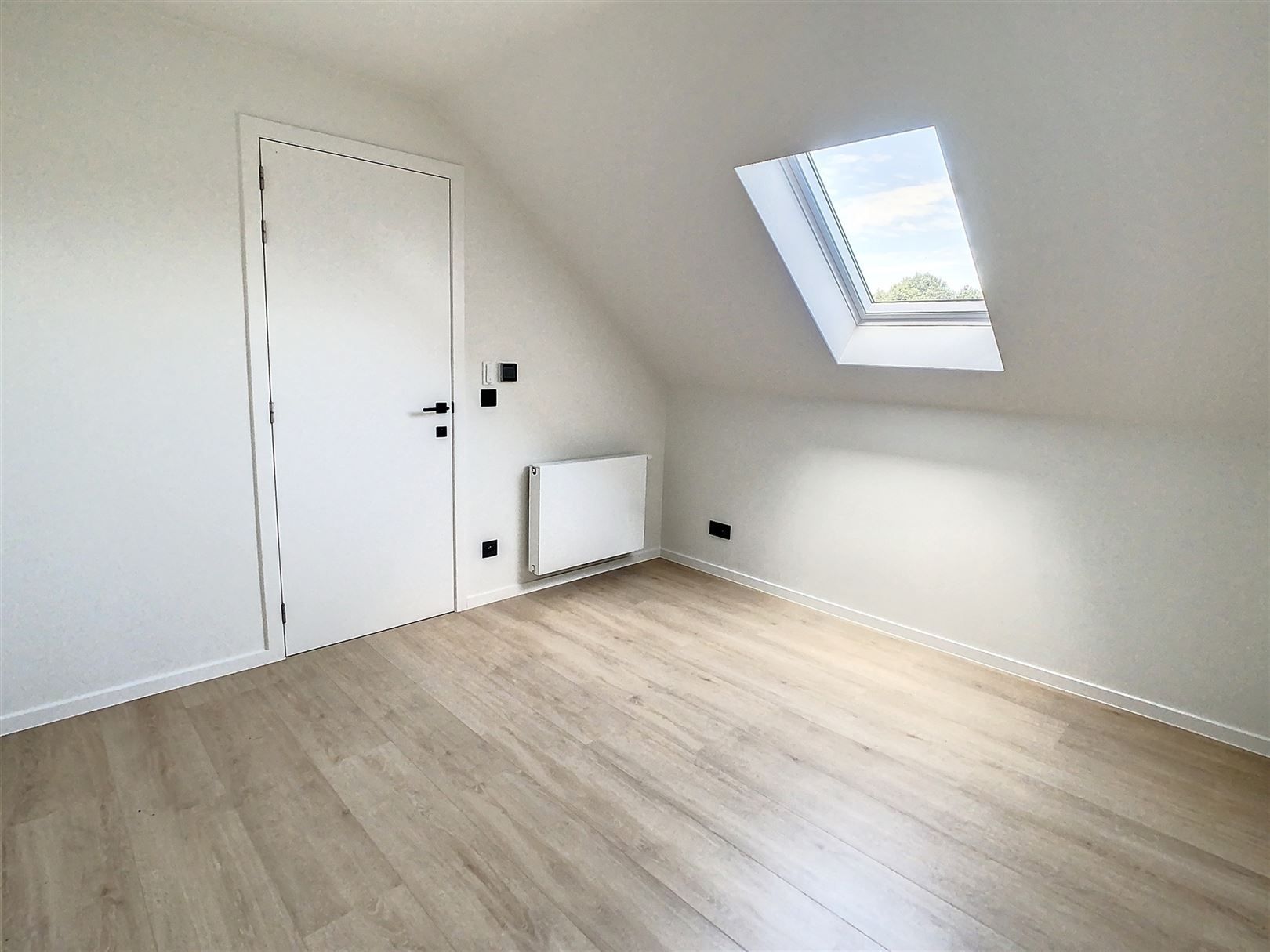 Exclusieve woning met bijbouw (uitbating B&B) opp 40a 22ca foto 26