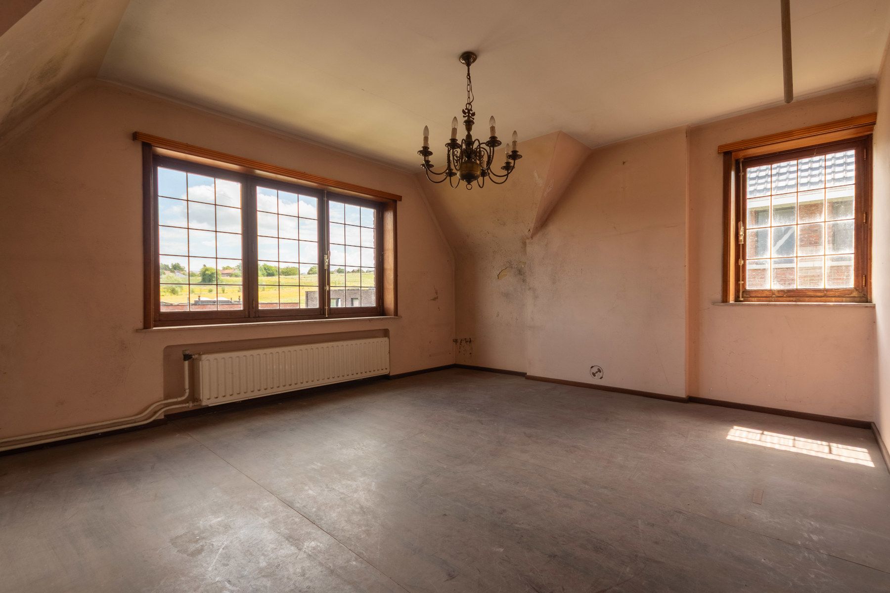 Te renoveren villa met 3 slaapkamers op perceel van 10a 52ca foto 12