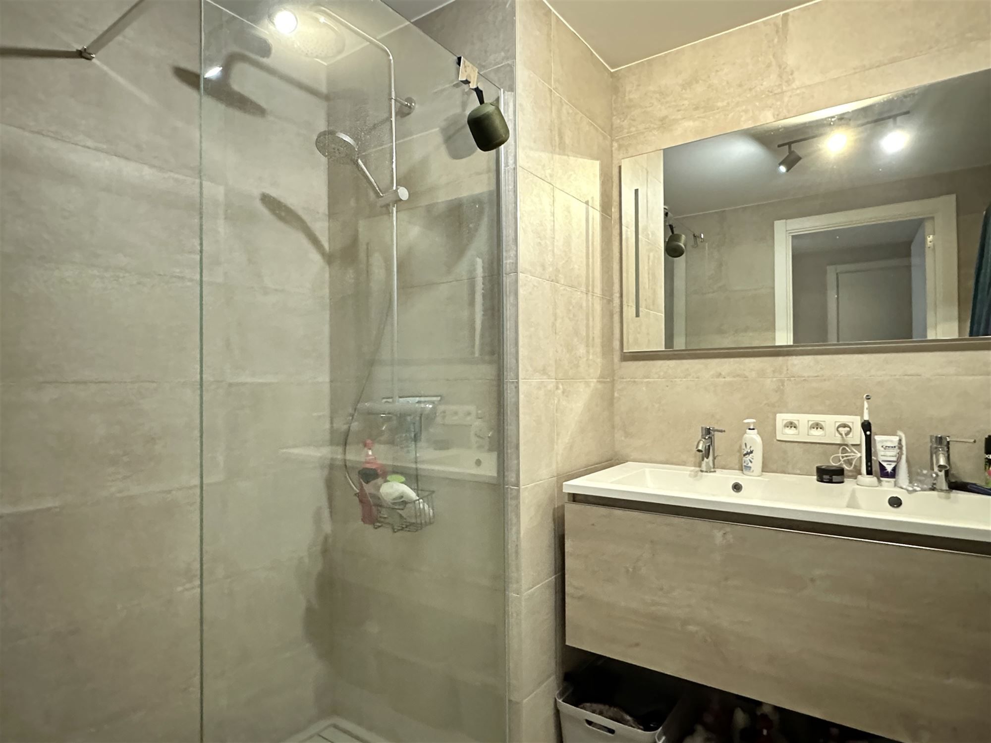 Schitterend zonnig appartement. foto 7