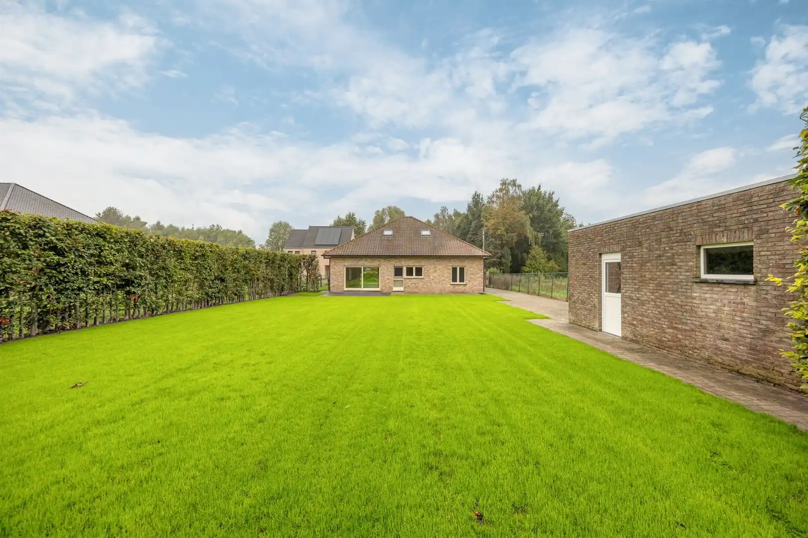 Huis foto 24