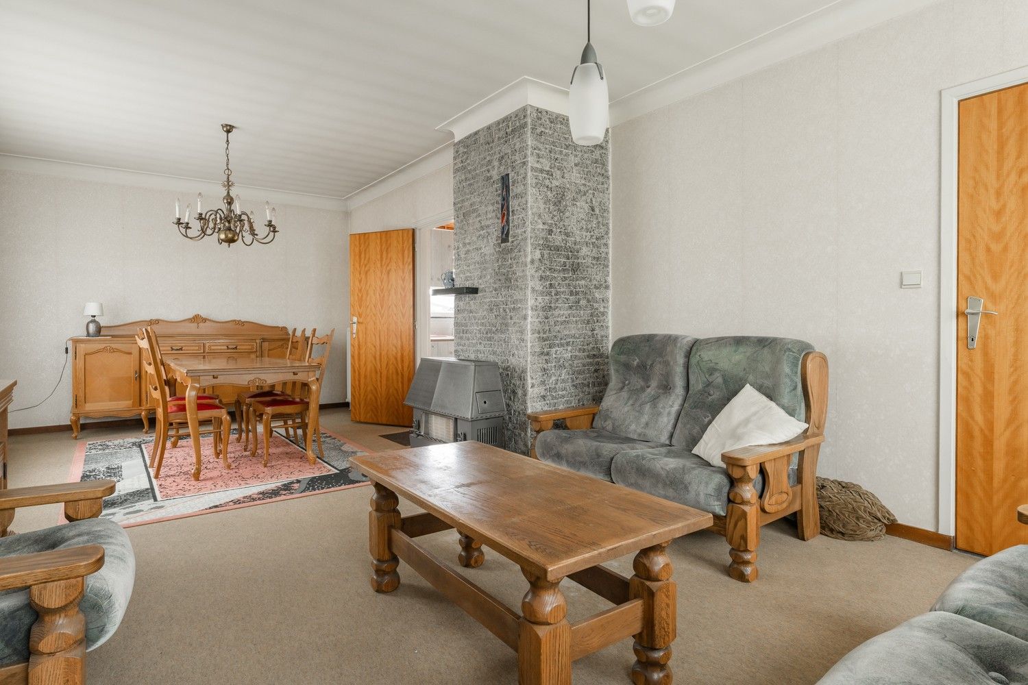 Ruime splitlevelwoning op 1126 m² in Achel, nabij de Nederlandse grens! foto 5
