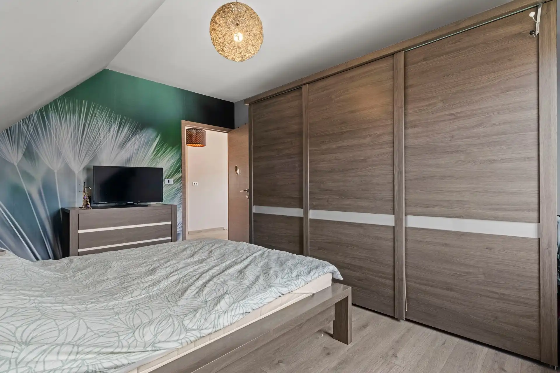 Open bebouwing op ruim perceel van 729 m² te Lokeren. foto 16