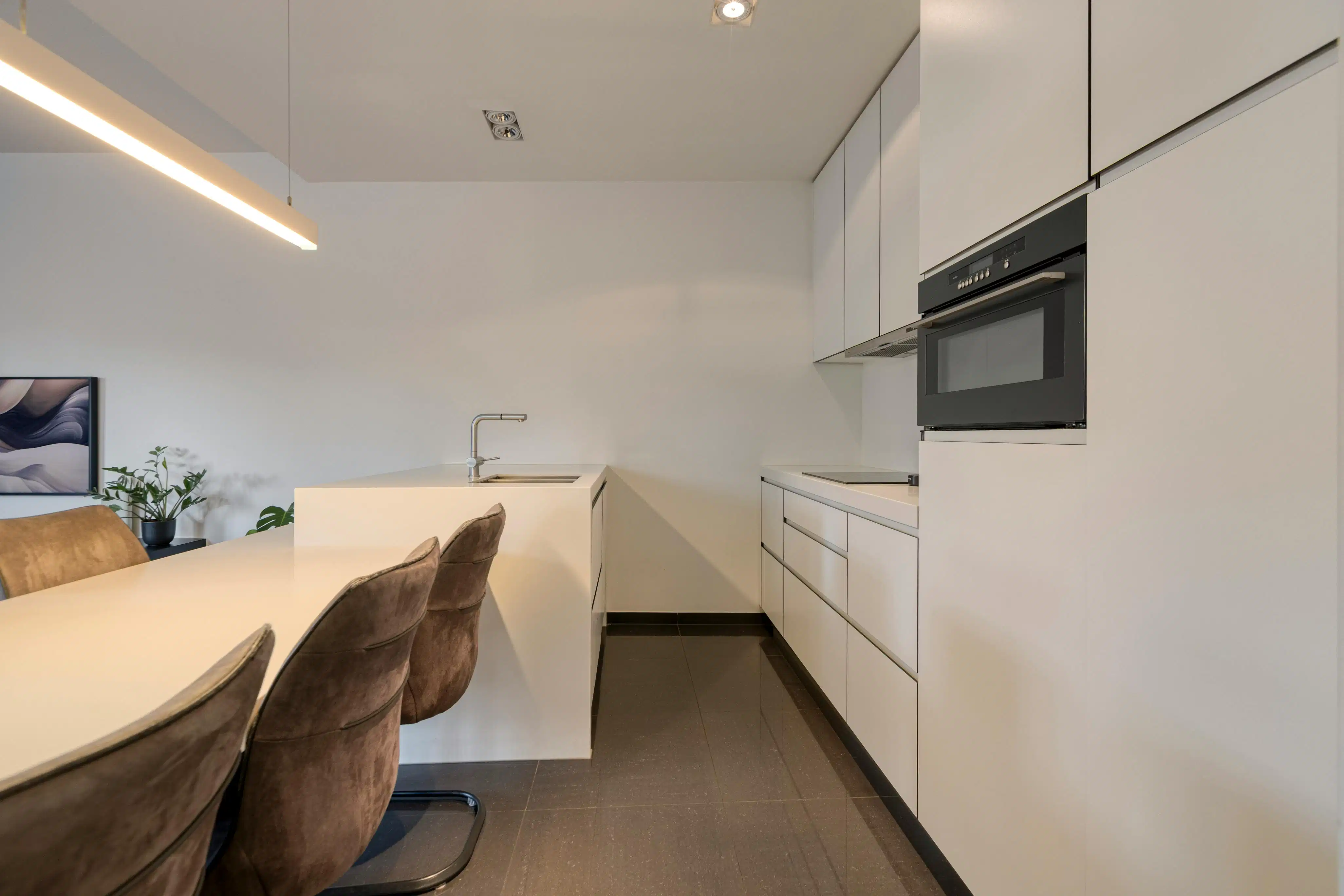 Instapklaar en energiezuinig appartement nabij hartje Hasselt foto 6