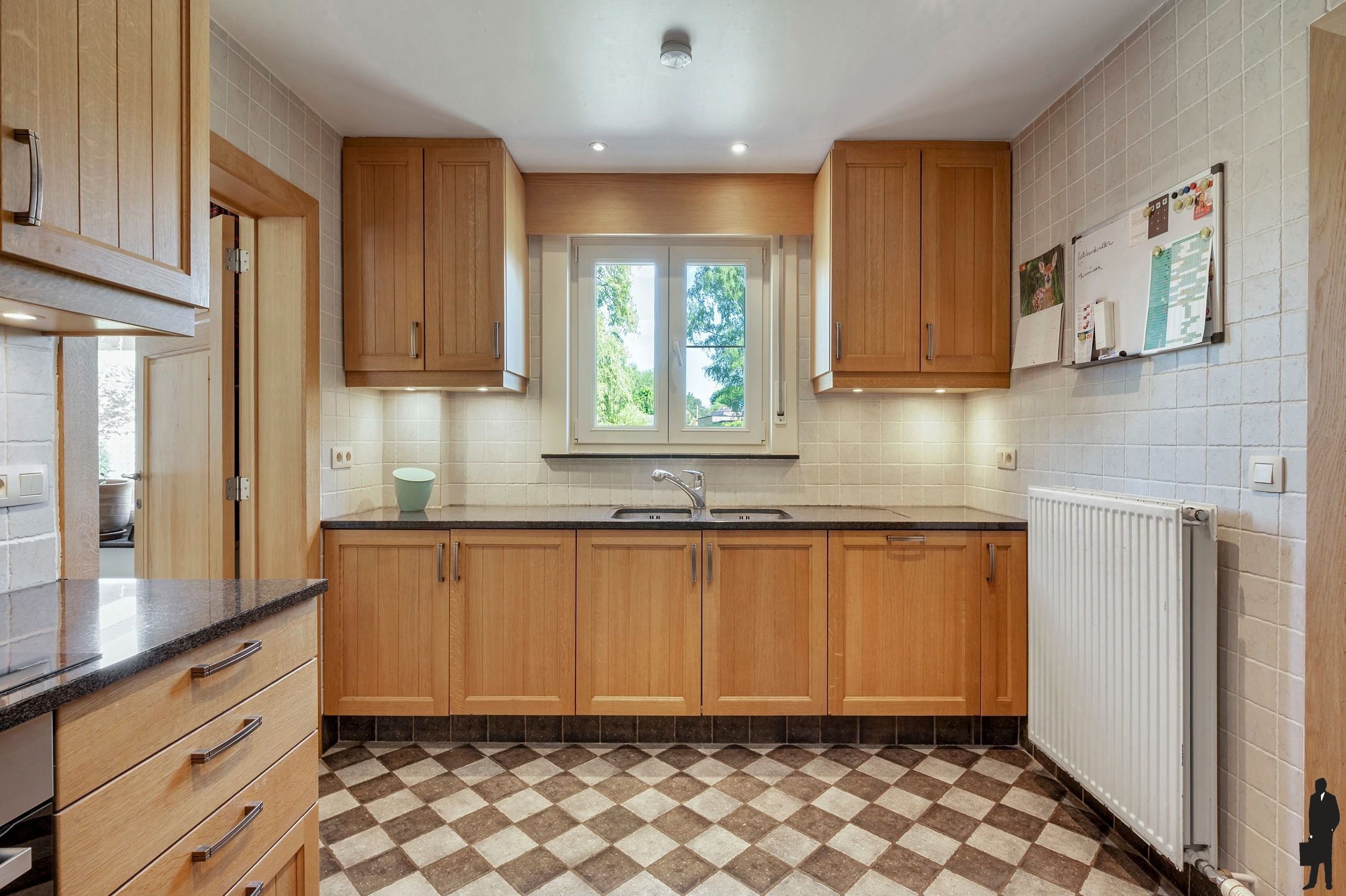 Charmante woning op riant perceel met bos te Lichtaart. foto 7